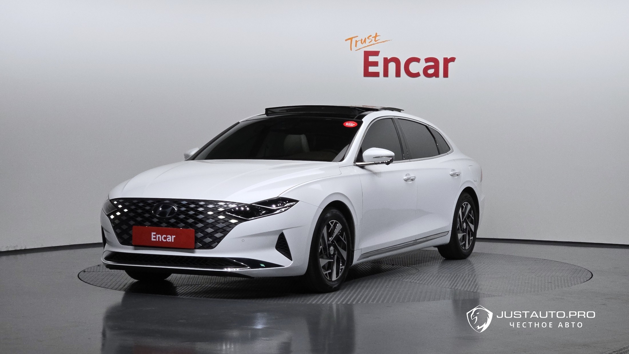 Автомобиль Hyundai Grandeur