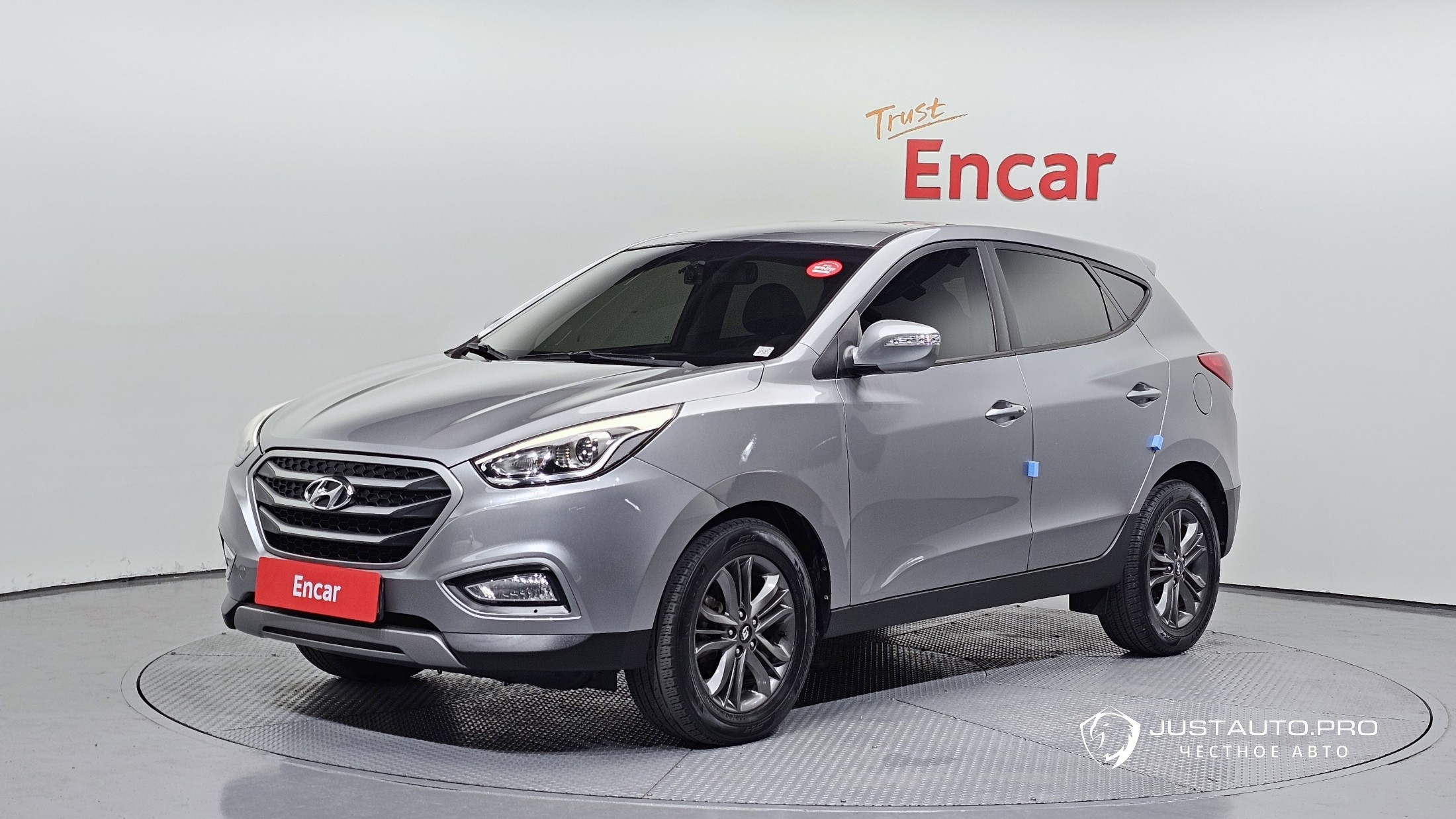 Автомобиль Hyundai Tucson