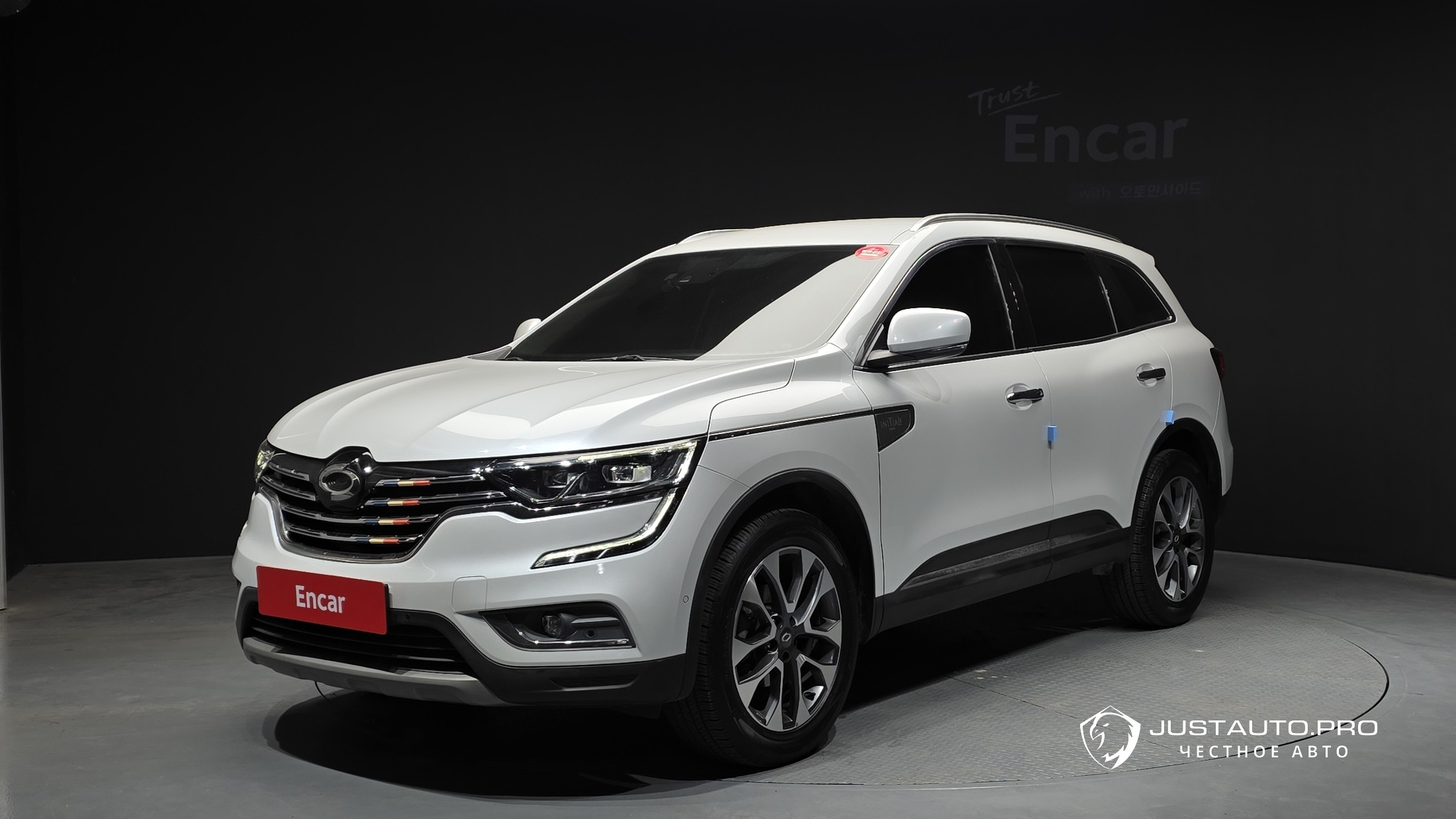 Автомобиль Renault-KoreaSamsung QM6