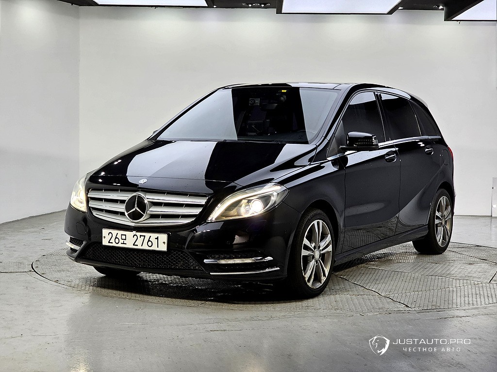 Автомобиль Mercedes-Benz B-Class