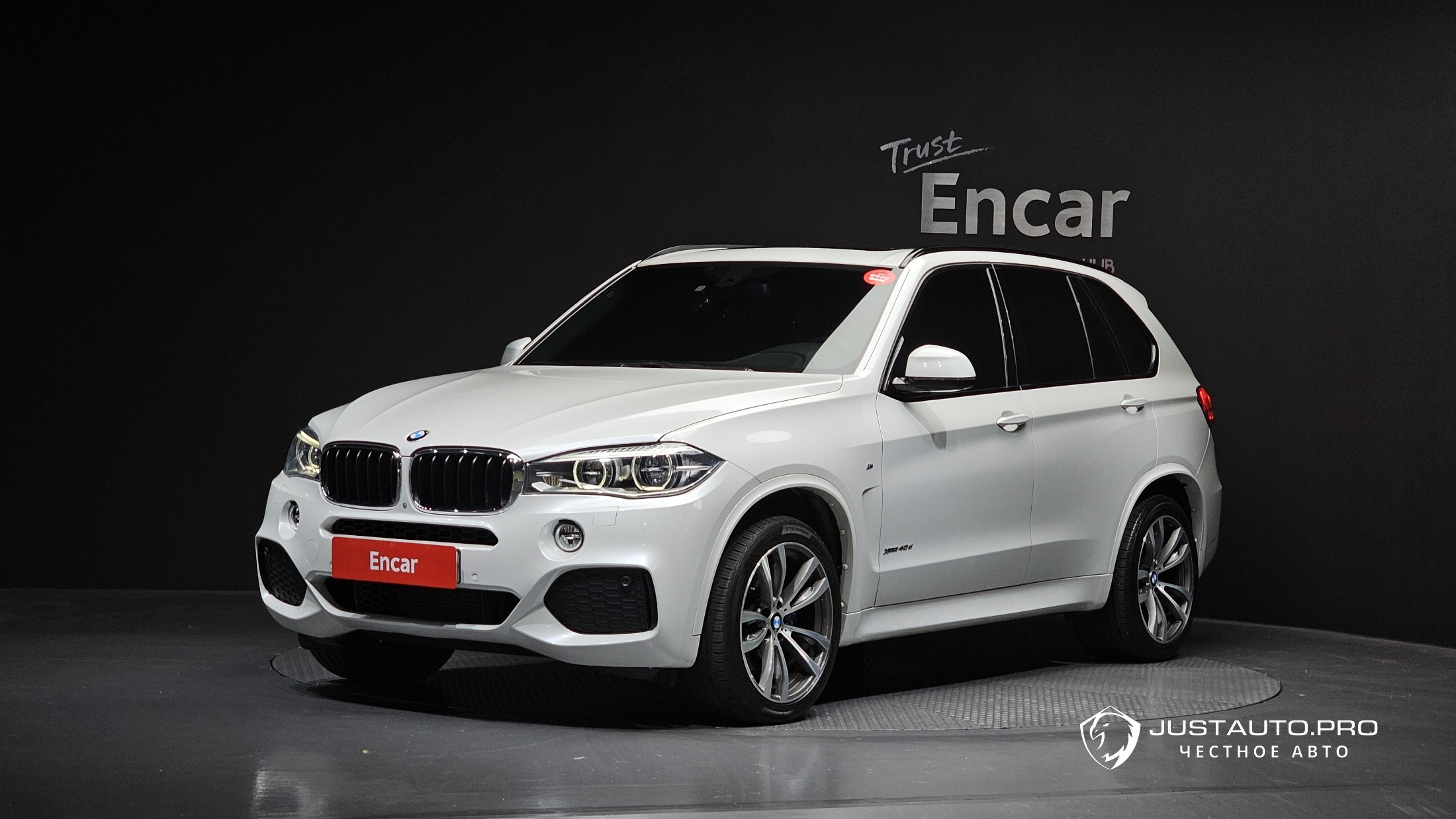 Автомобиль BMW X5