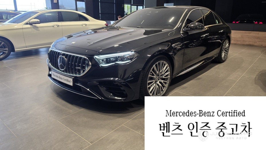 Автомобиль Mercedes-Benz E-Class