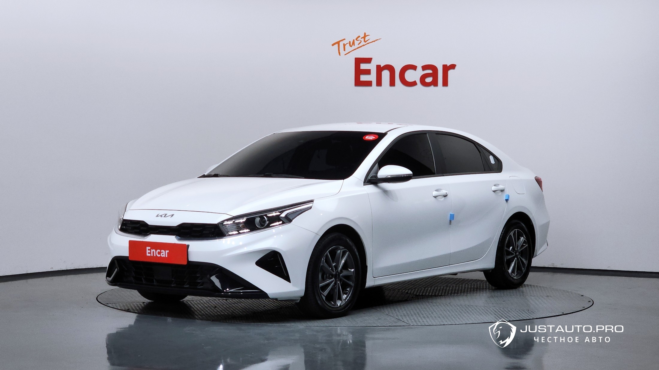 Автомобиль Kia K3