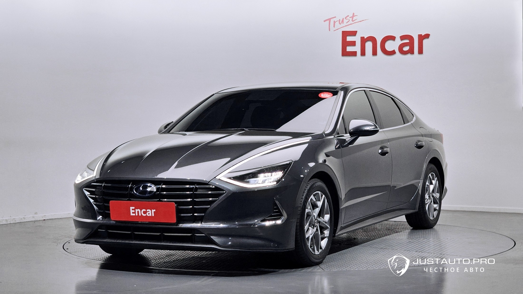 Автомобиль Hyundai Sonata
