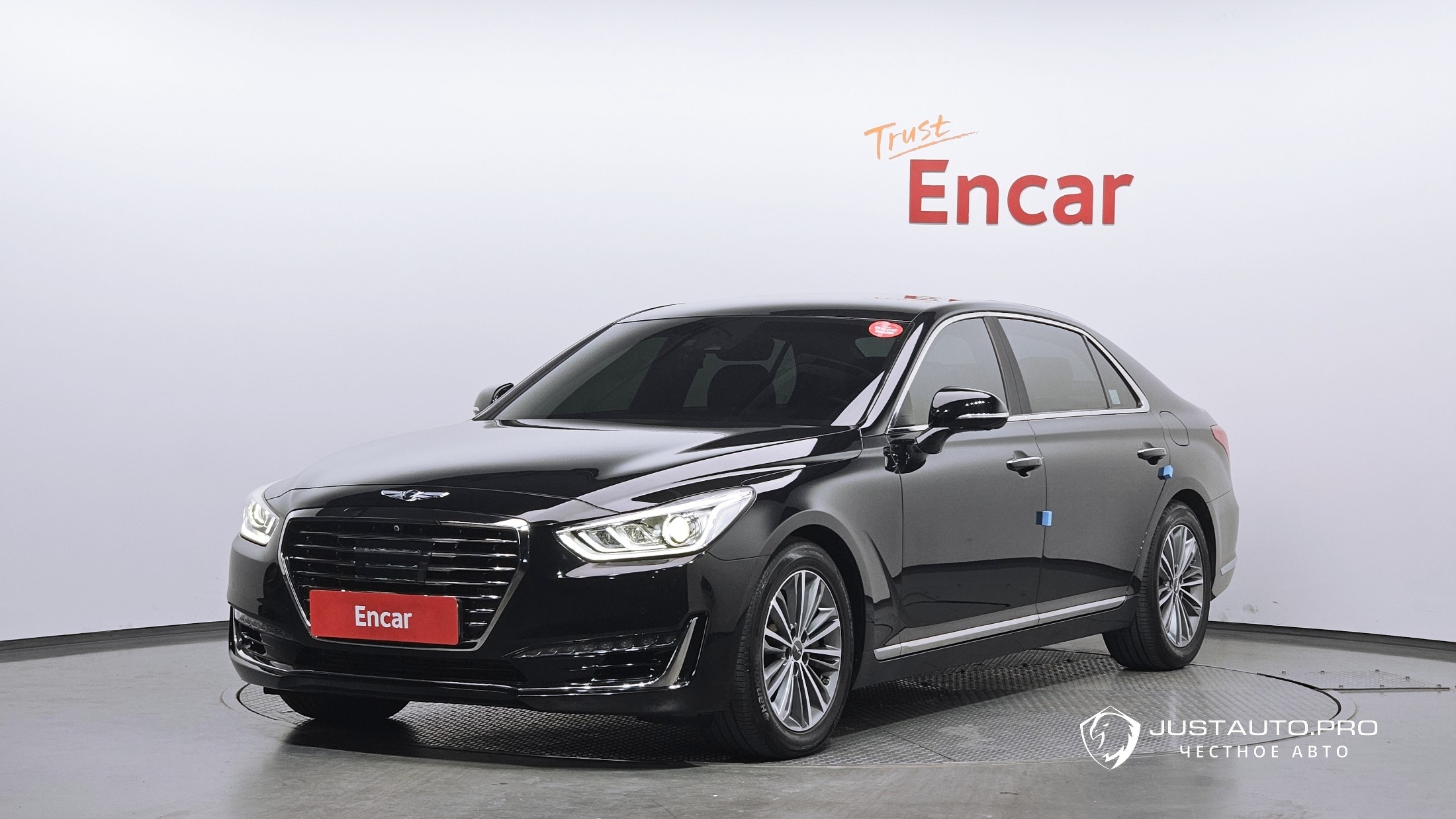 Автомобиль Genesis EQ900