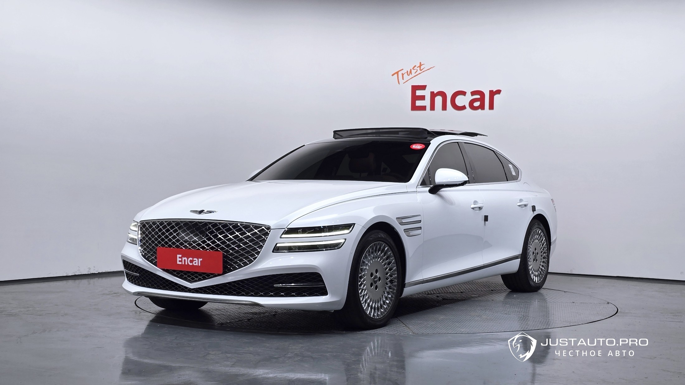 Автомобиль Genesis G80