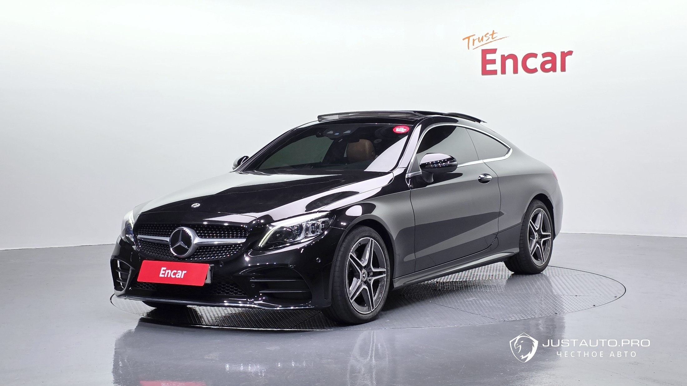 Автомобиль Mercedes-Benz C-Class