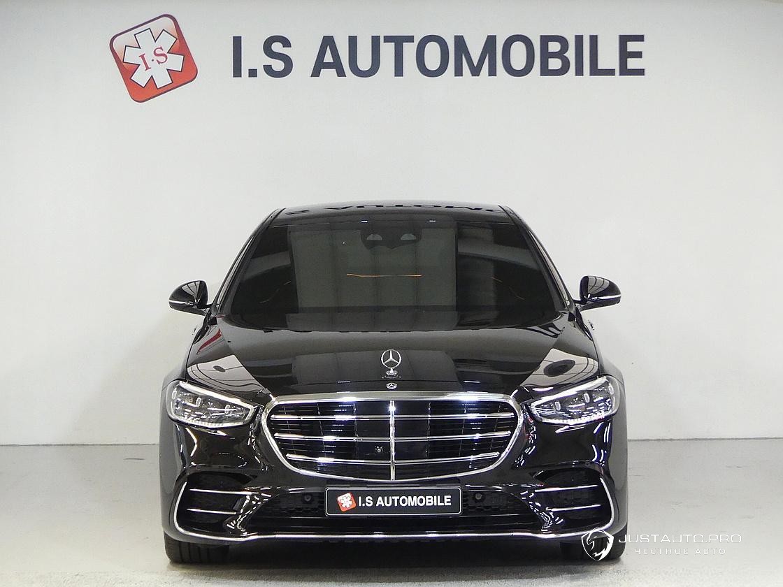 Автомобиль Mercedes-Benz S-Class