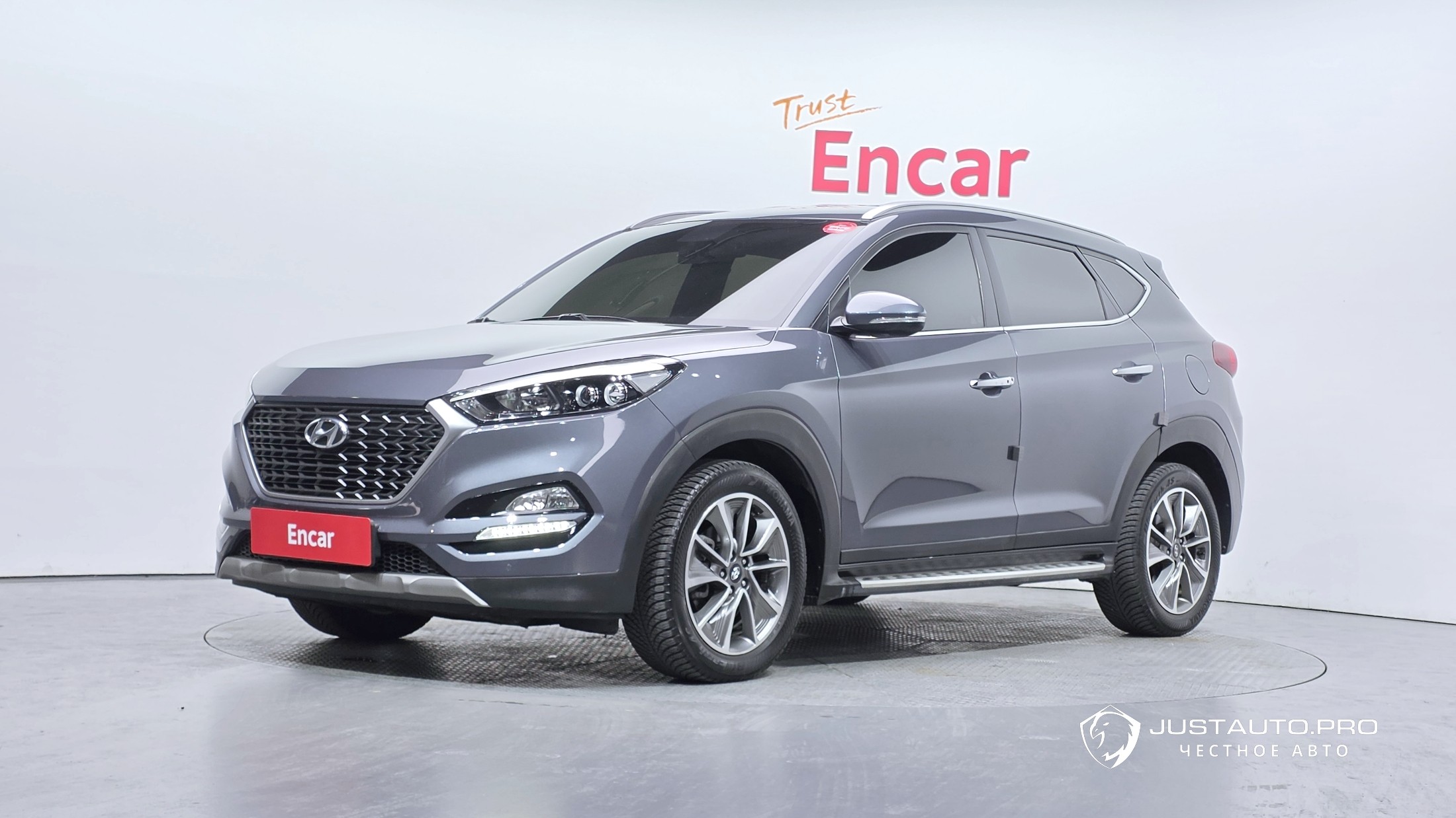Автомобиль Hyundai Tucson
