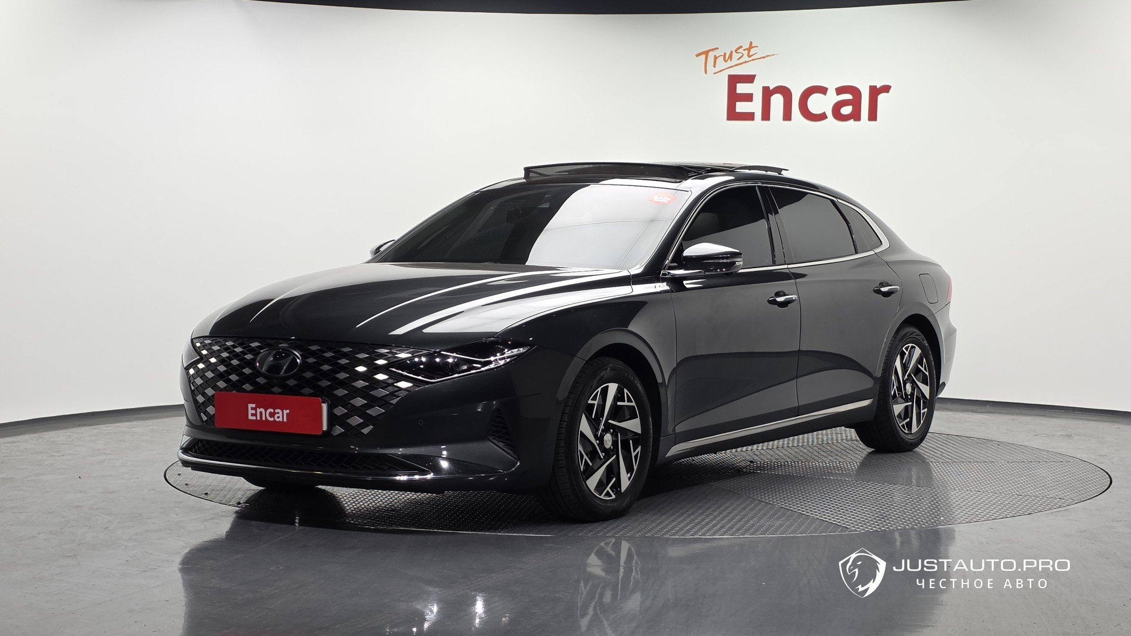 Автомобиль Hyundai Grandeur