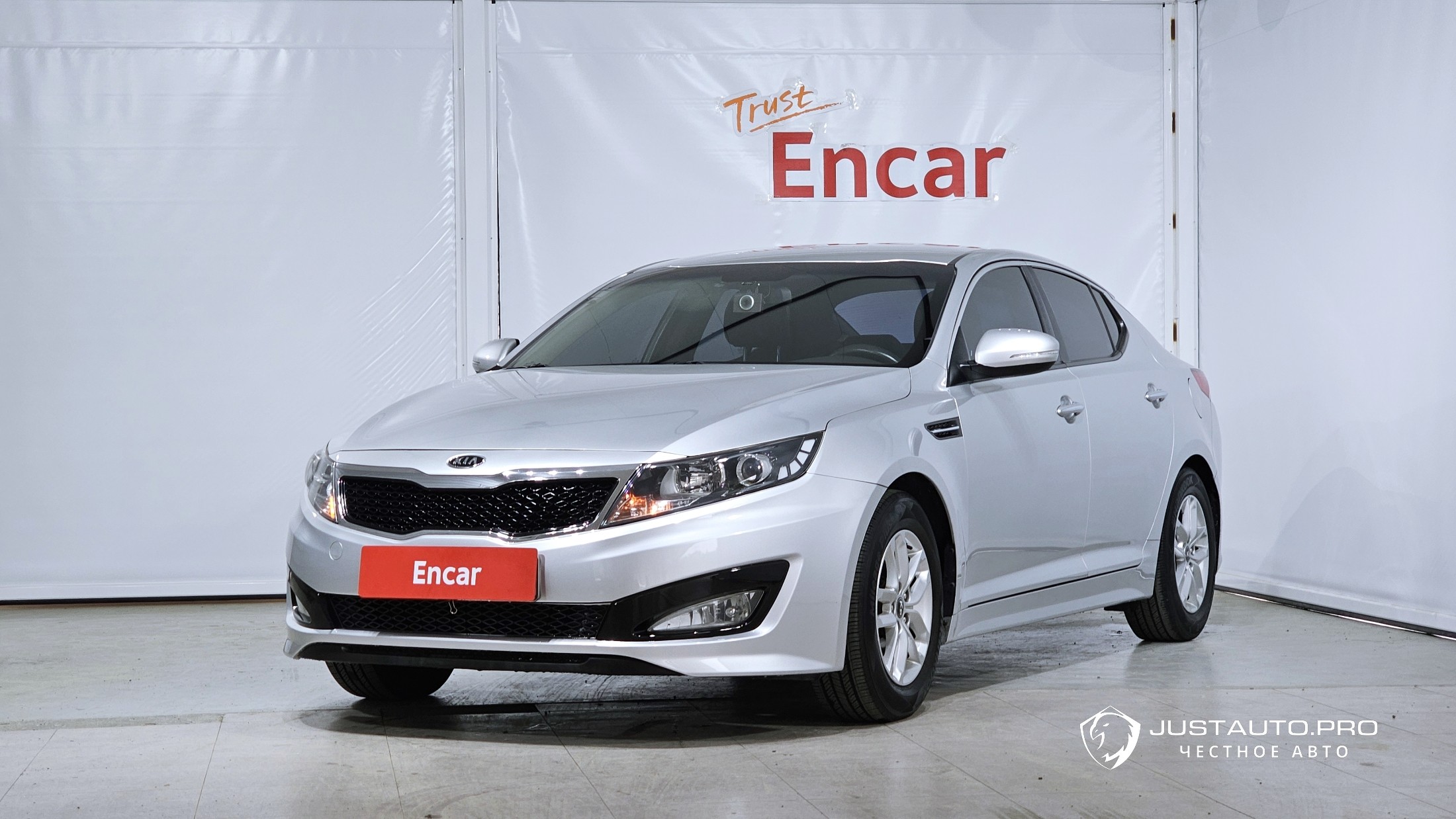Автомобиль Kia K5