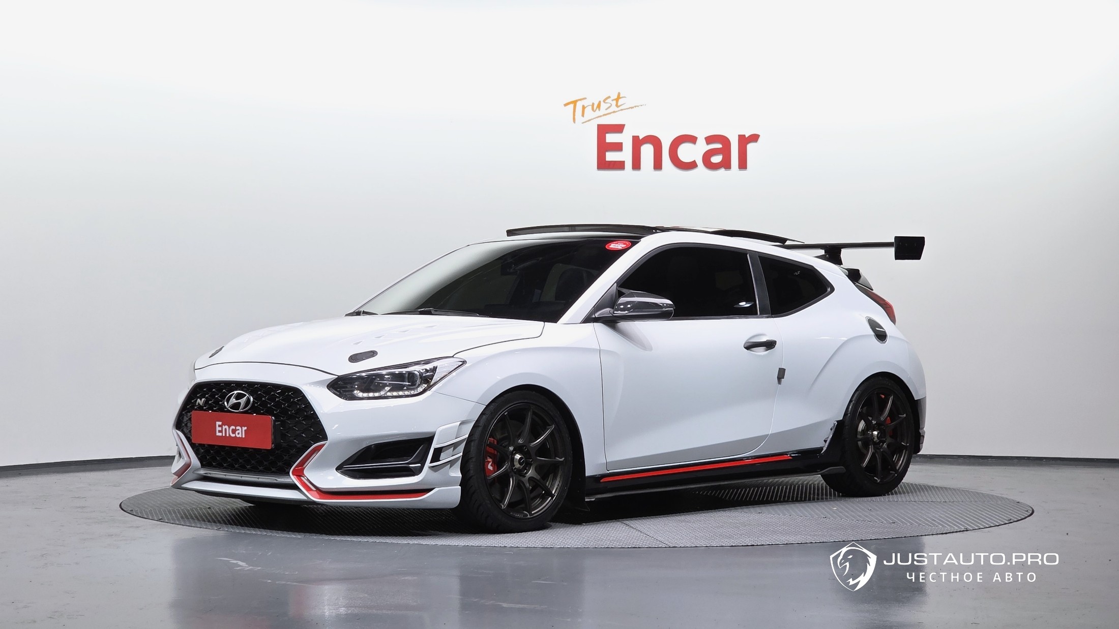 Автомобиль Hyundai Veloster