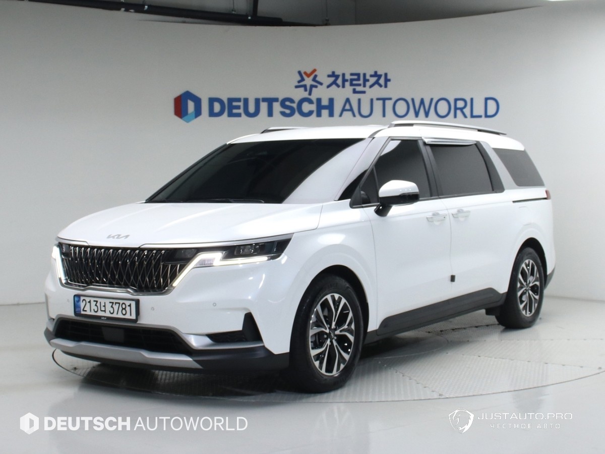 Автомобиль Kia Canival