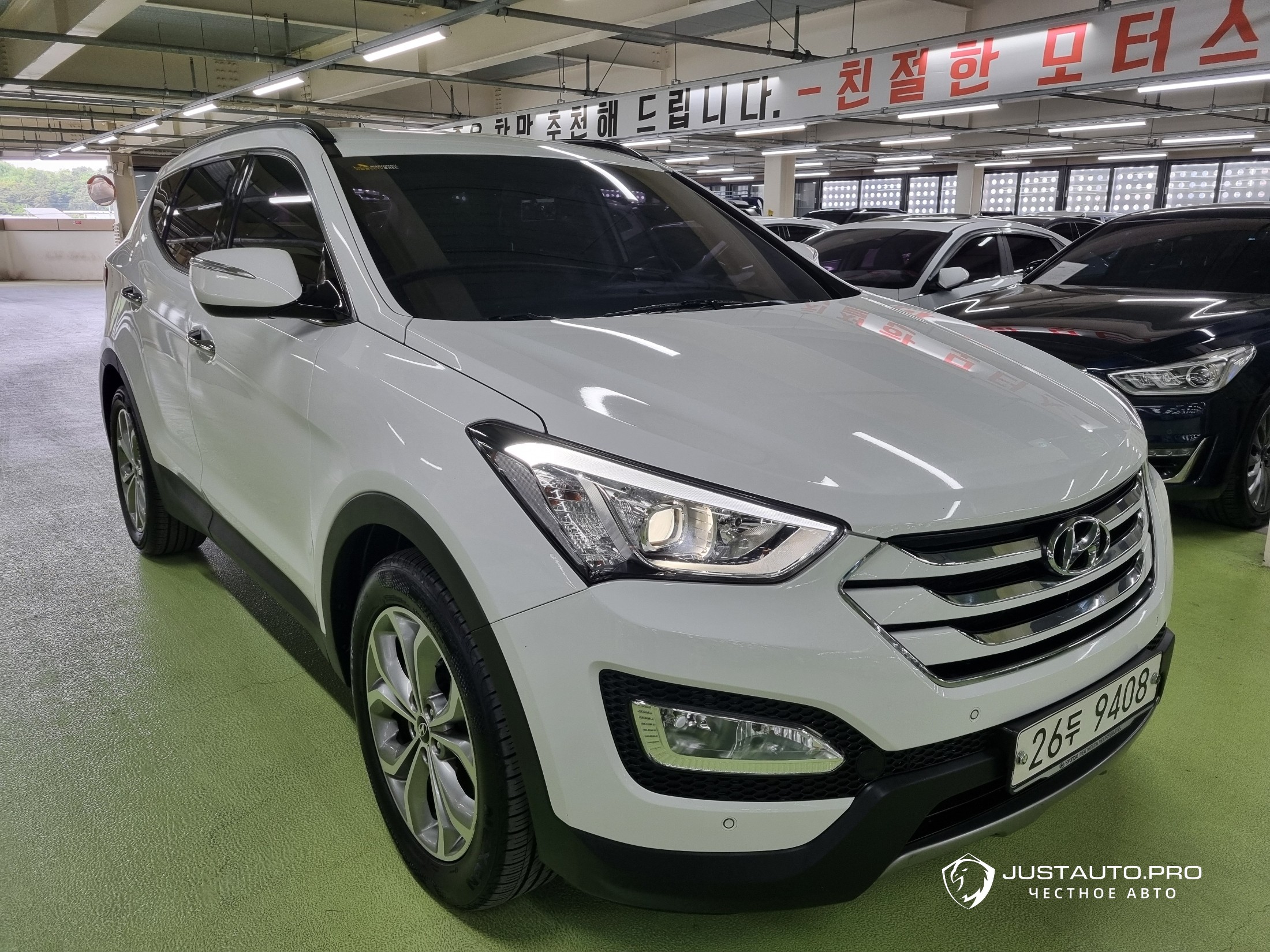 Автомобиль Hyundai Santafe