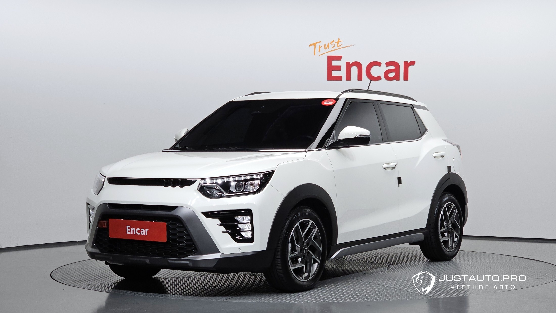 Автомобиль KG_Mobility_Ssangyong TIBOLI