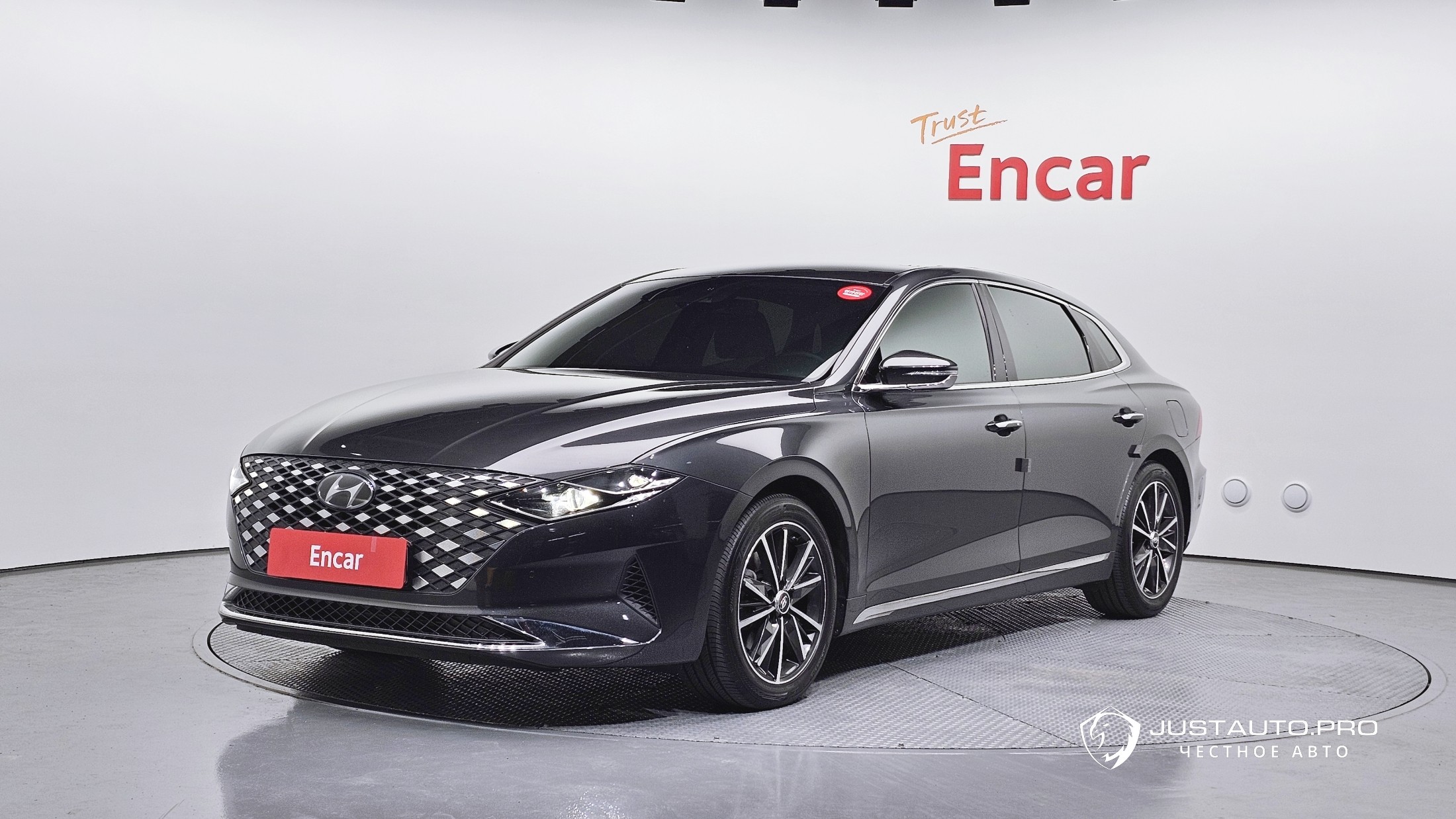 Автомобиль Hyundai Grandeur