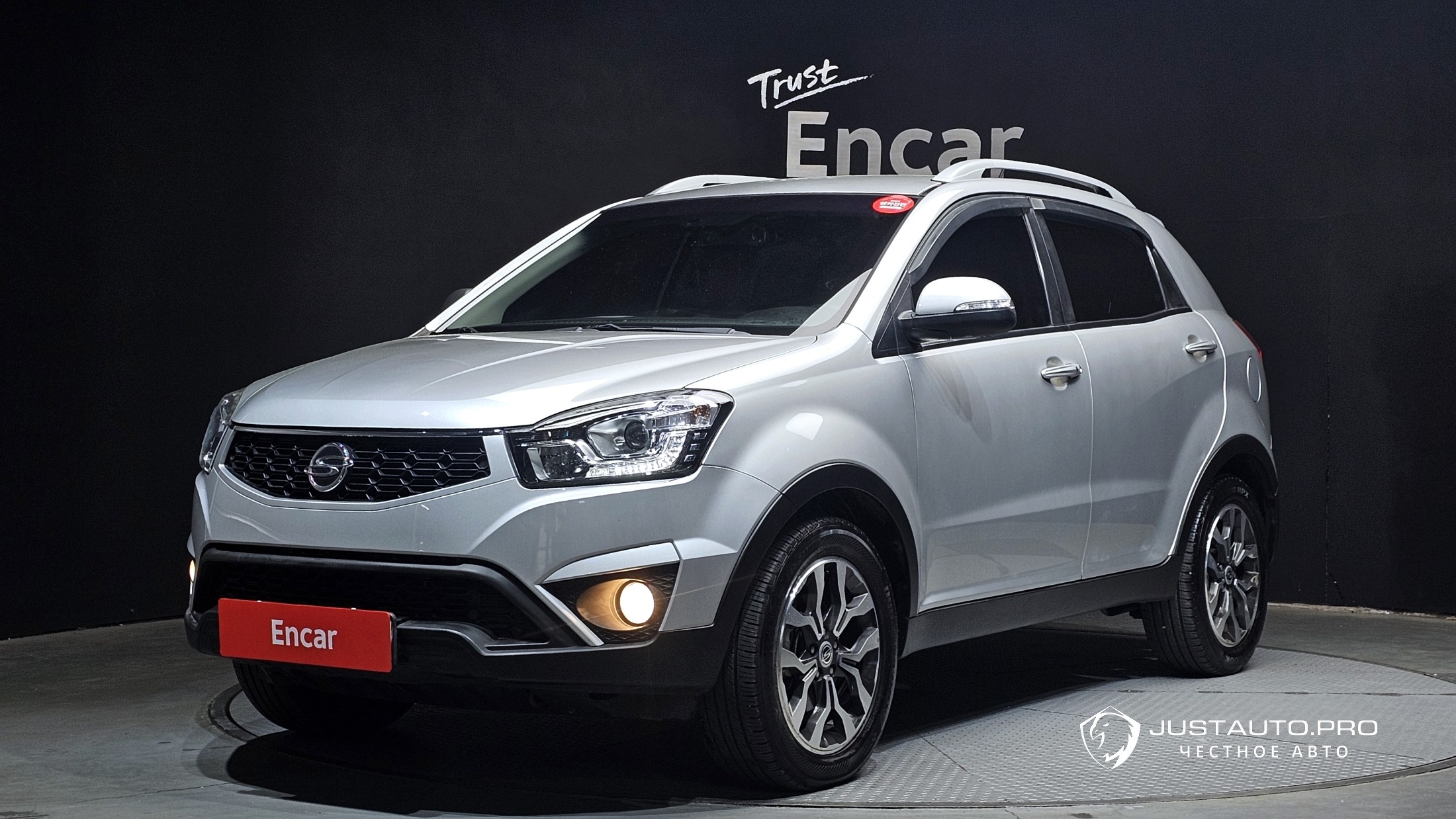 Автомобиль KG_Mobility_Ssangyong KORANDO