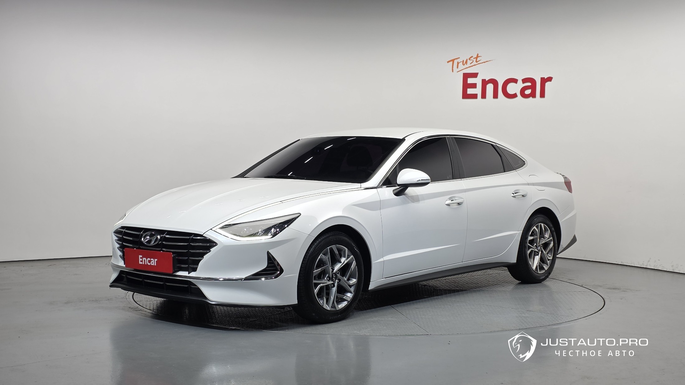 Автомобиль Hyundai Sonata