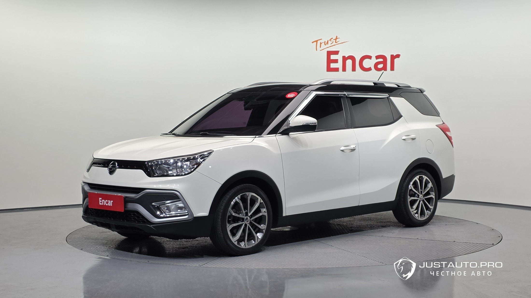 Автомобиль KG_Mobility_Ssangyong TIBOLI