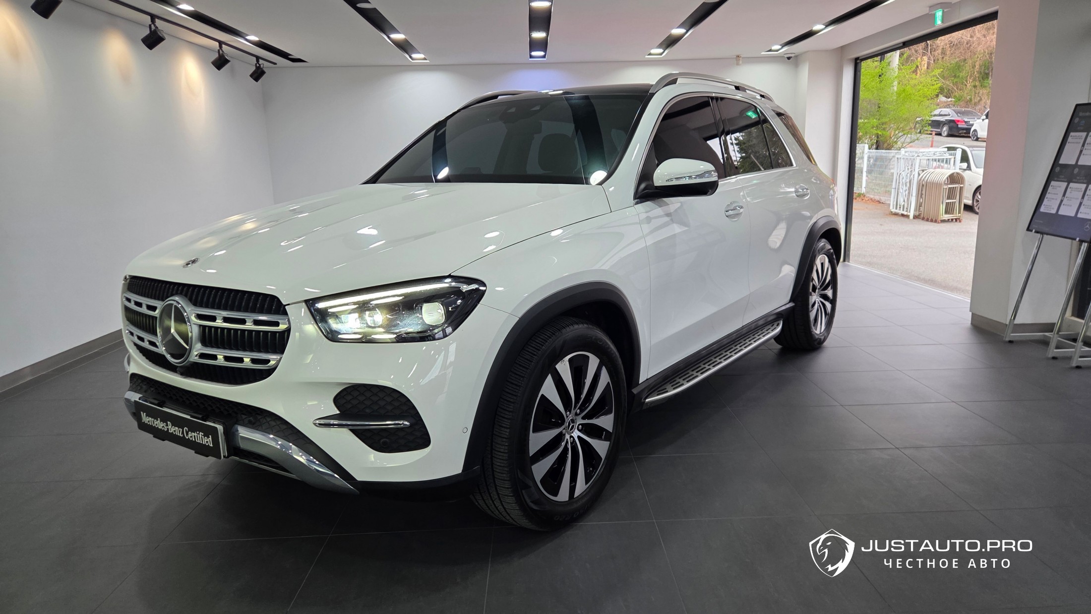 Автомобиль Mercedes-Benz GLE-Class