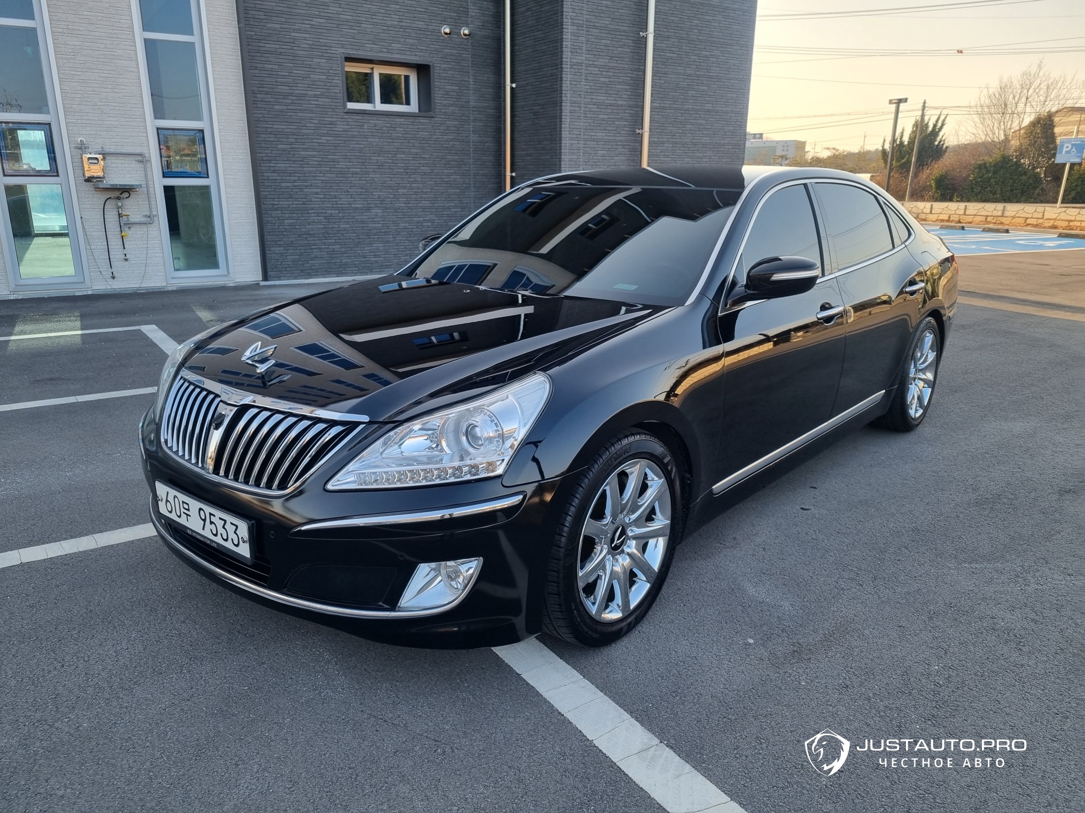 Автомобиль Hyundai Equus