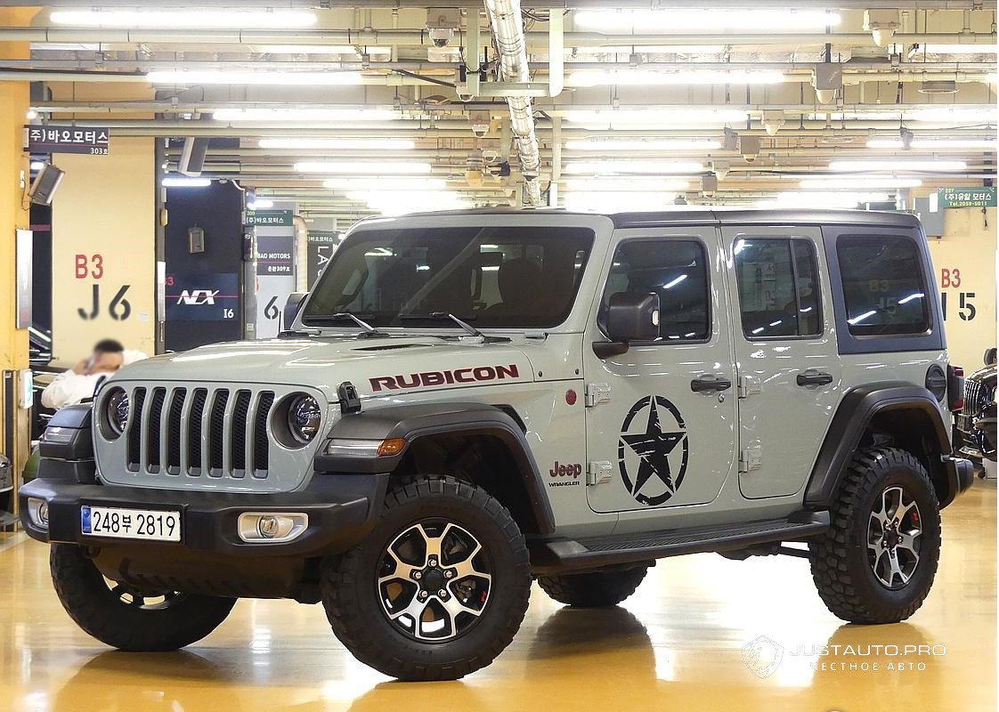 Автомобиль Jeep Wrangler