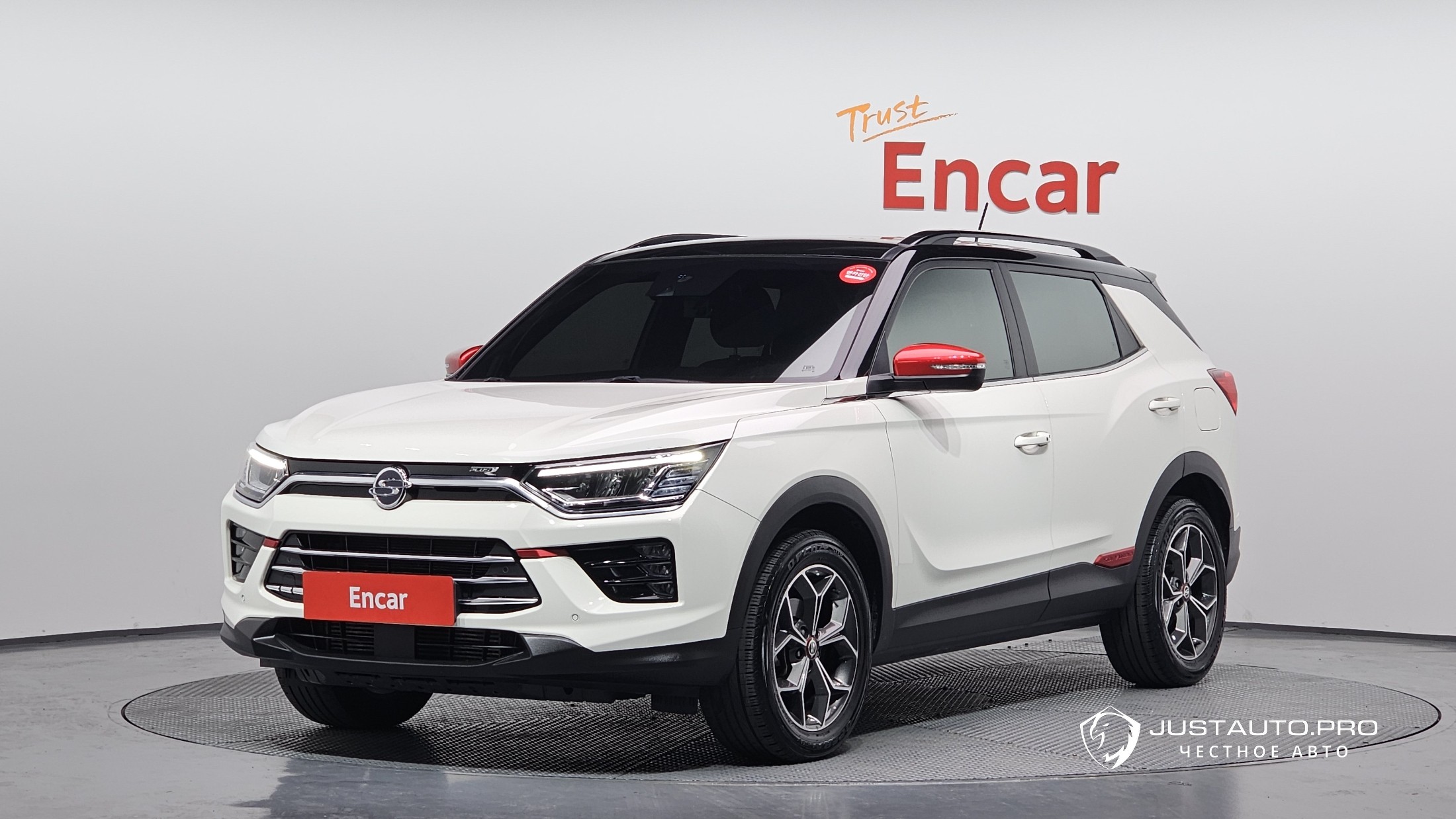 Автомобиль KG_Mobility_Ssangyong KORANDO