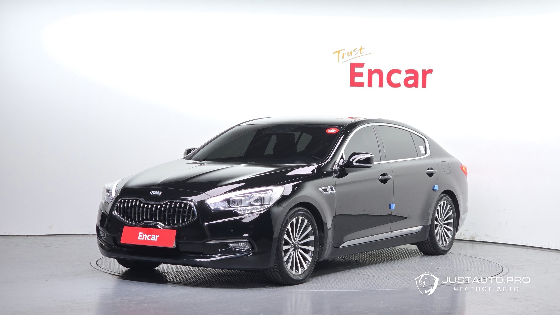 Автомобиль Kia K9
