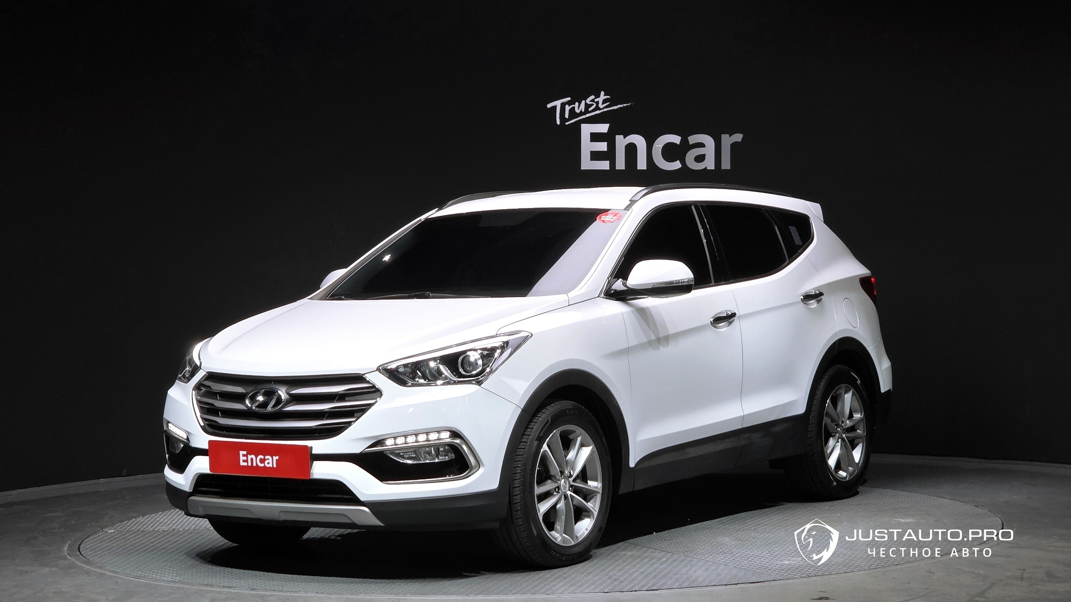 Автомобиль Hyundai Santafe