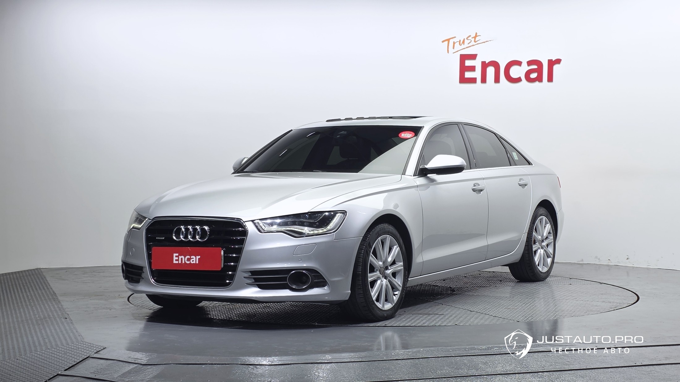 Автомобиль Audi A6