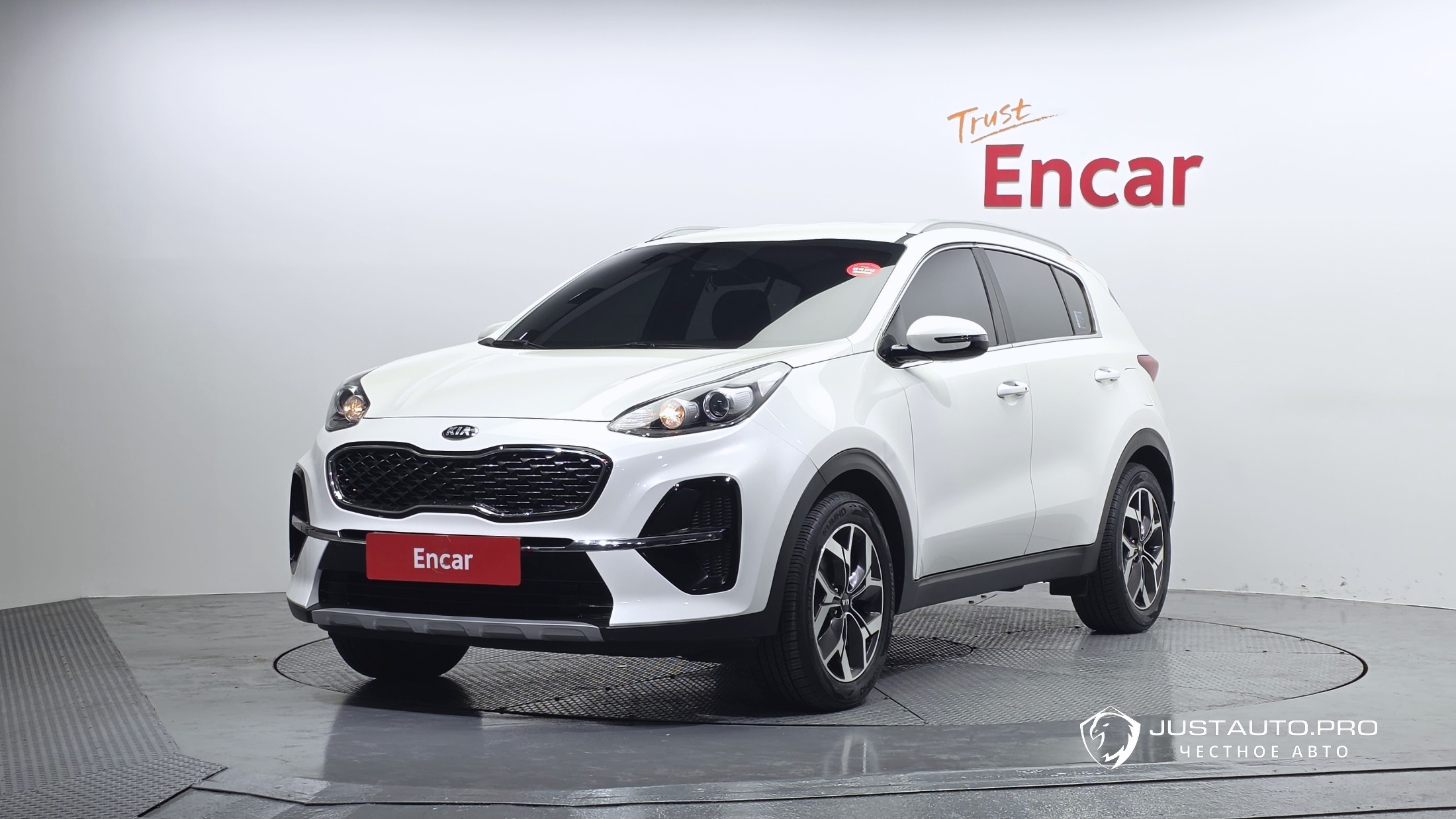 Автомобиль Kia Sportage