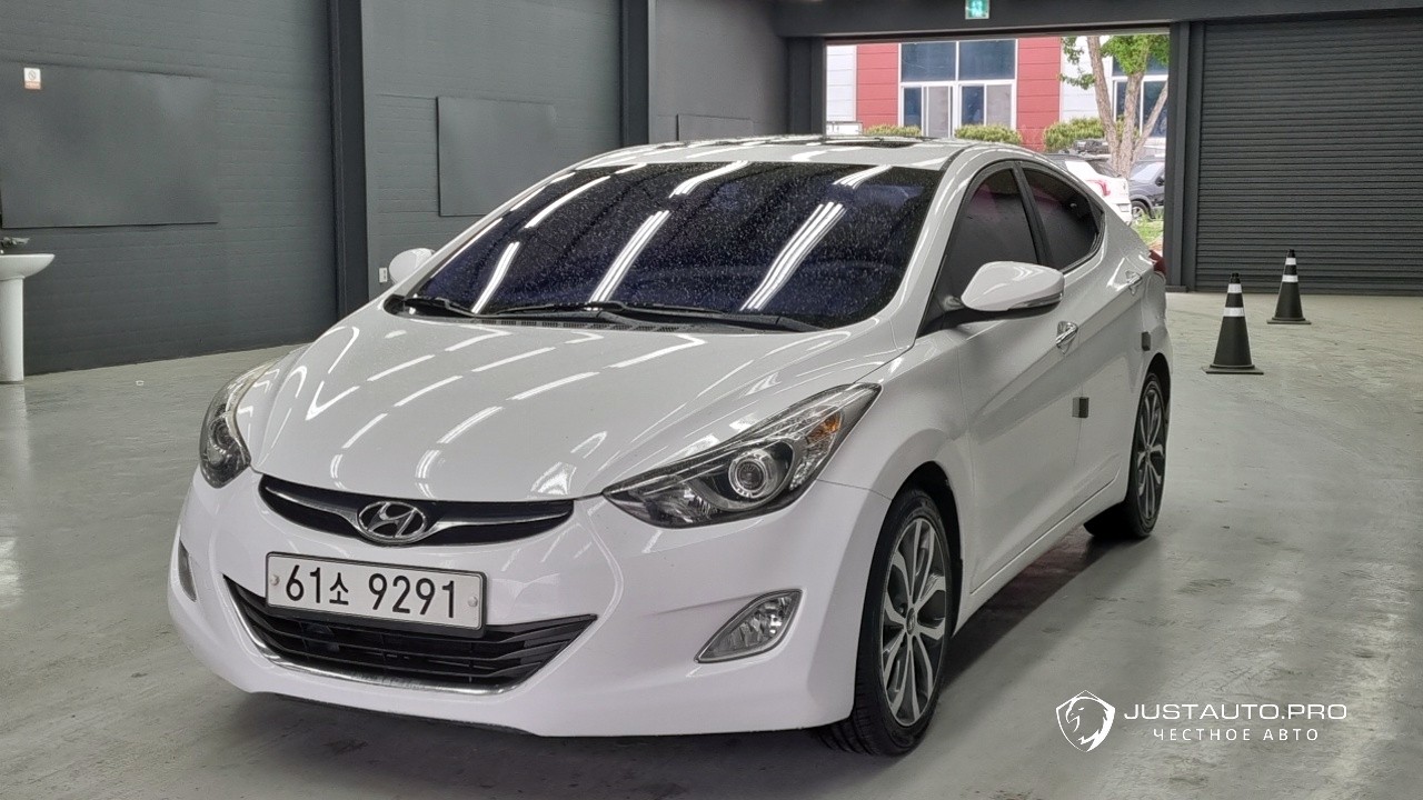 Автомобиль Hyundai AVANTE