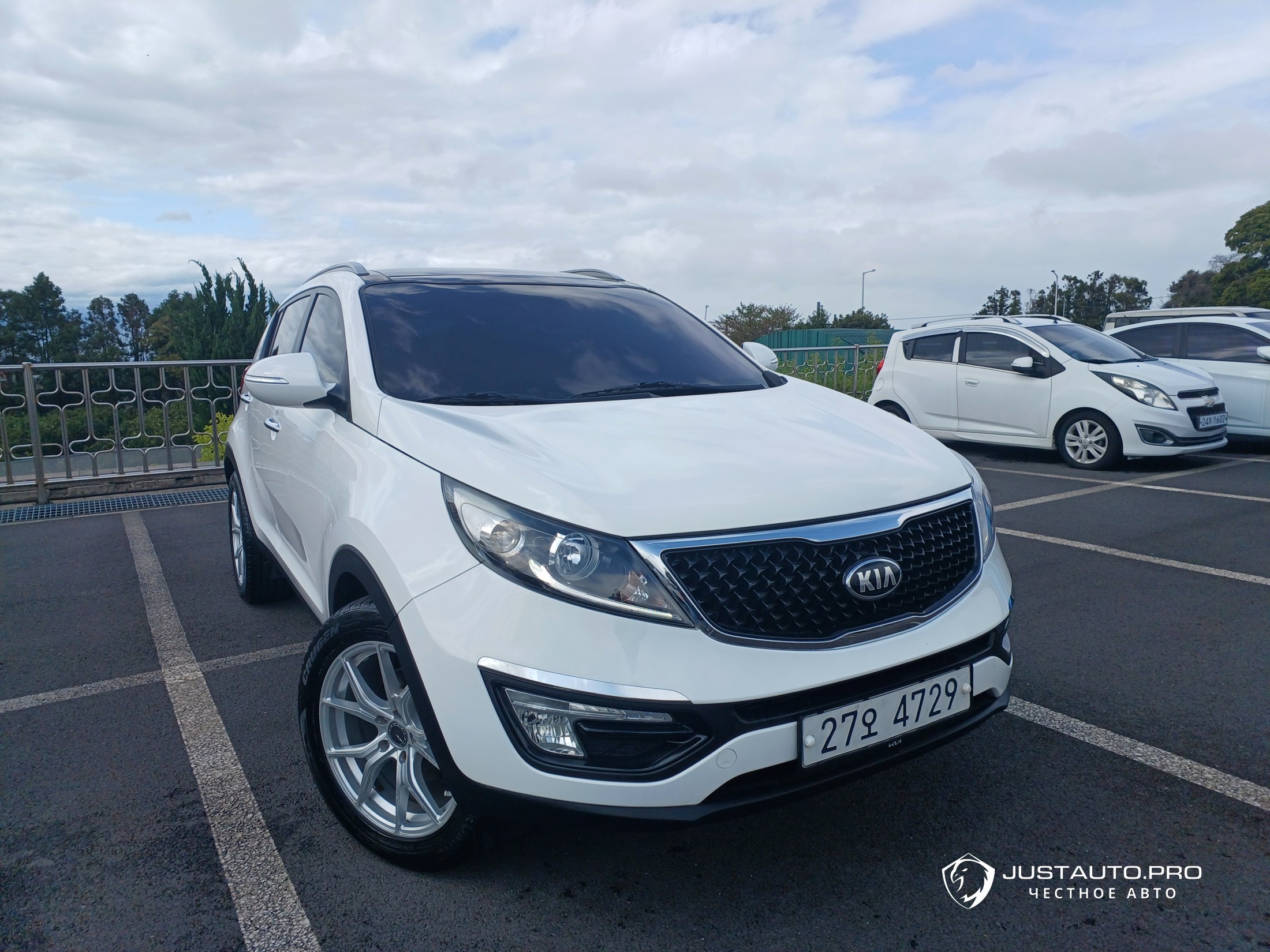 Автомобиль Kia Sportage