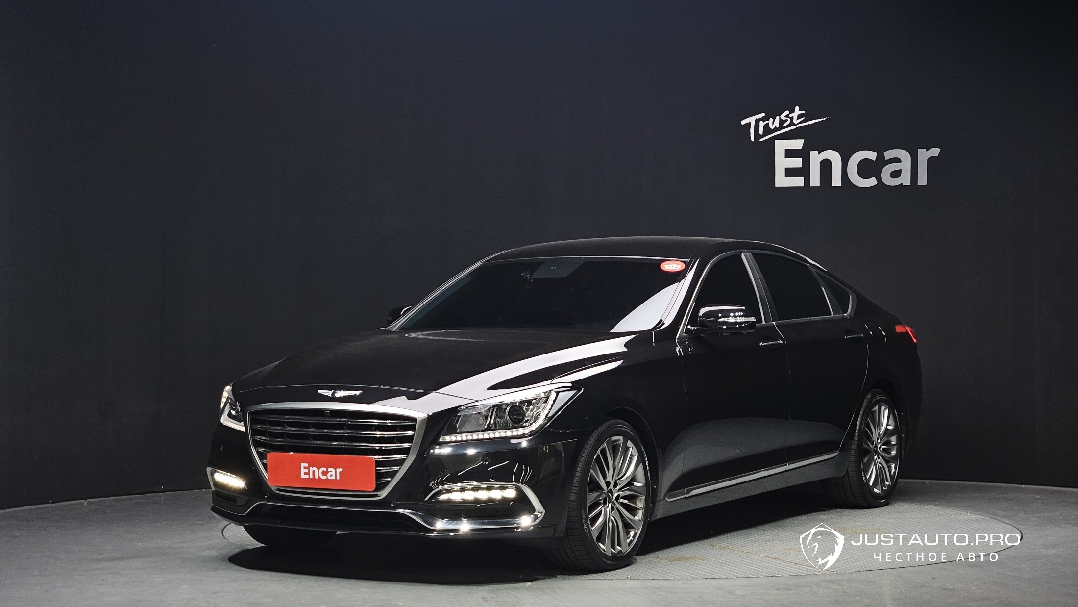 Автомобиль Genesis G80