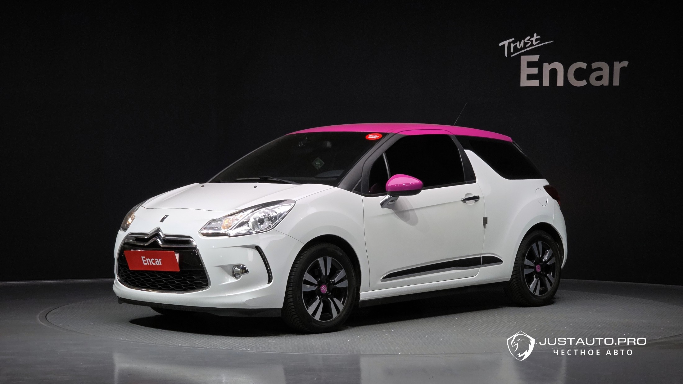 Автомобиль Citroen-DS DS3