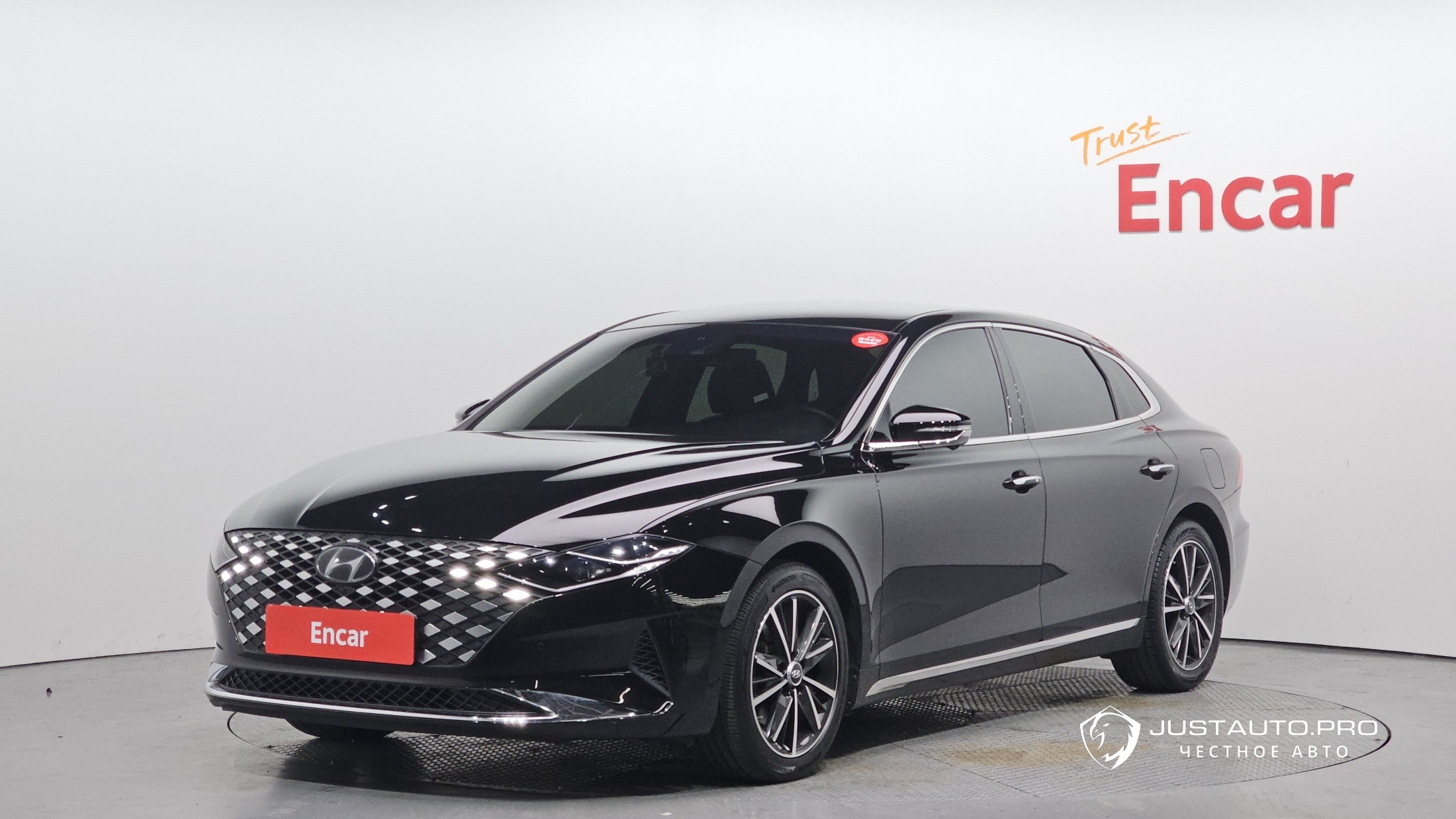 Автомобиль Hyundai Grandeur