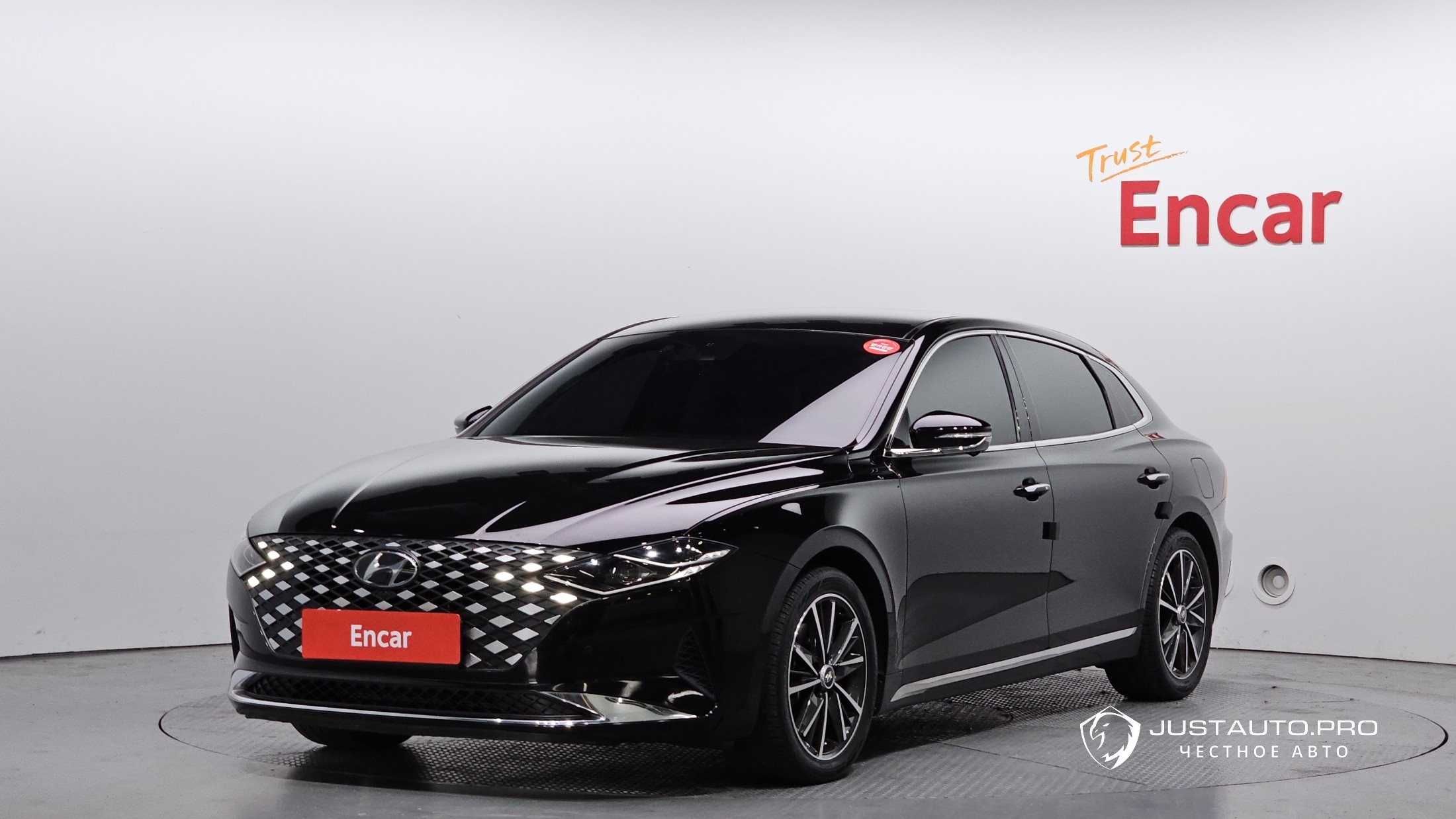 Автомобиль Hyundai Grandeur