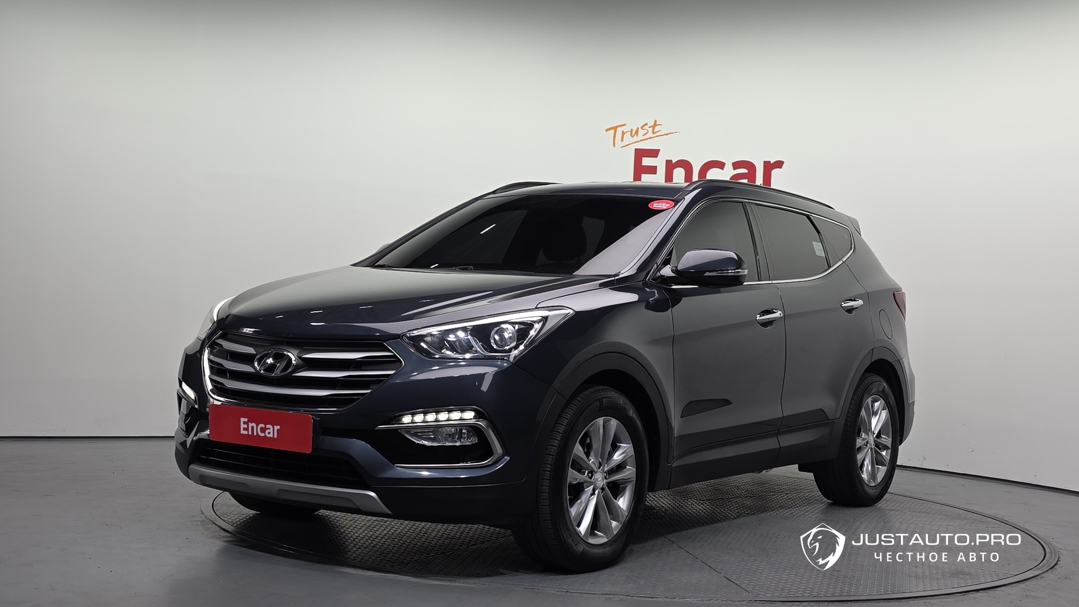 Автомобиль Hyundai Santafe