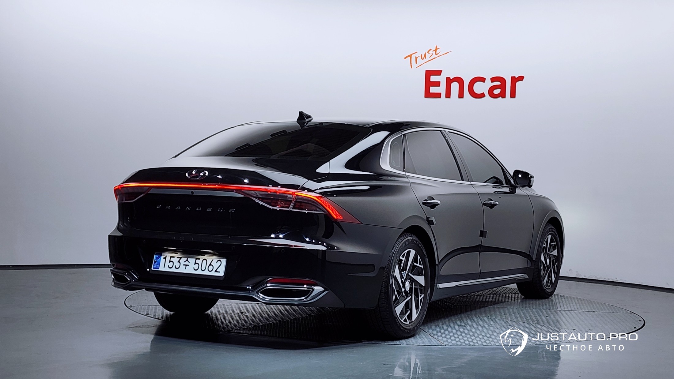 Автомобиль Hyundai Grandeur