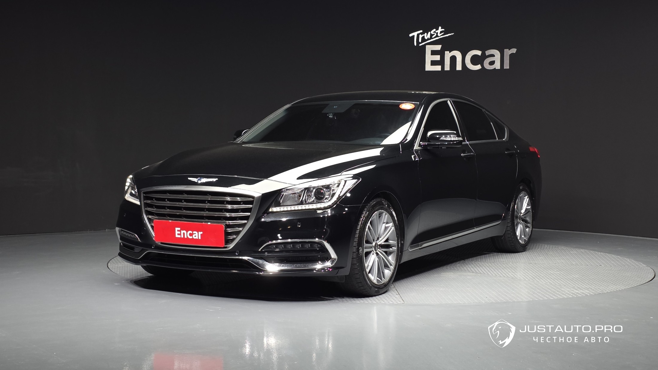 Автомобиль Genesis G80
