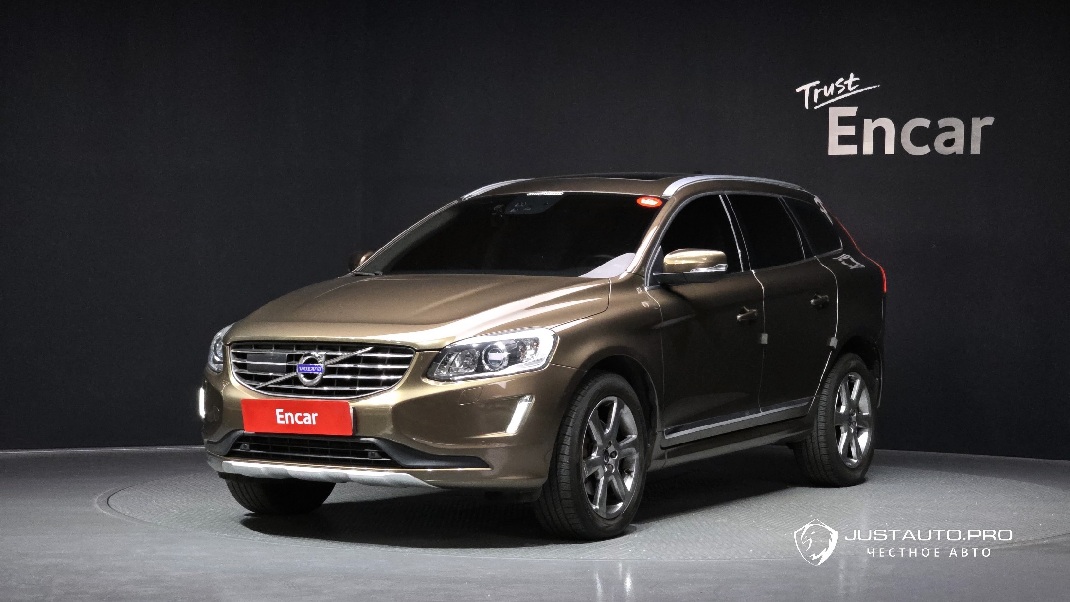 Автомобиль Volvo XC60