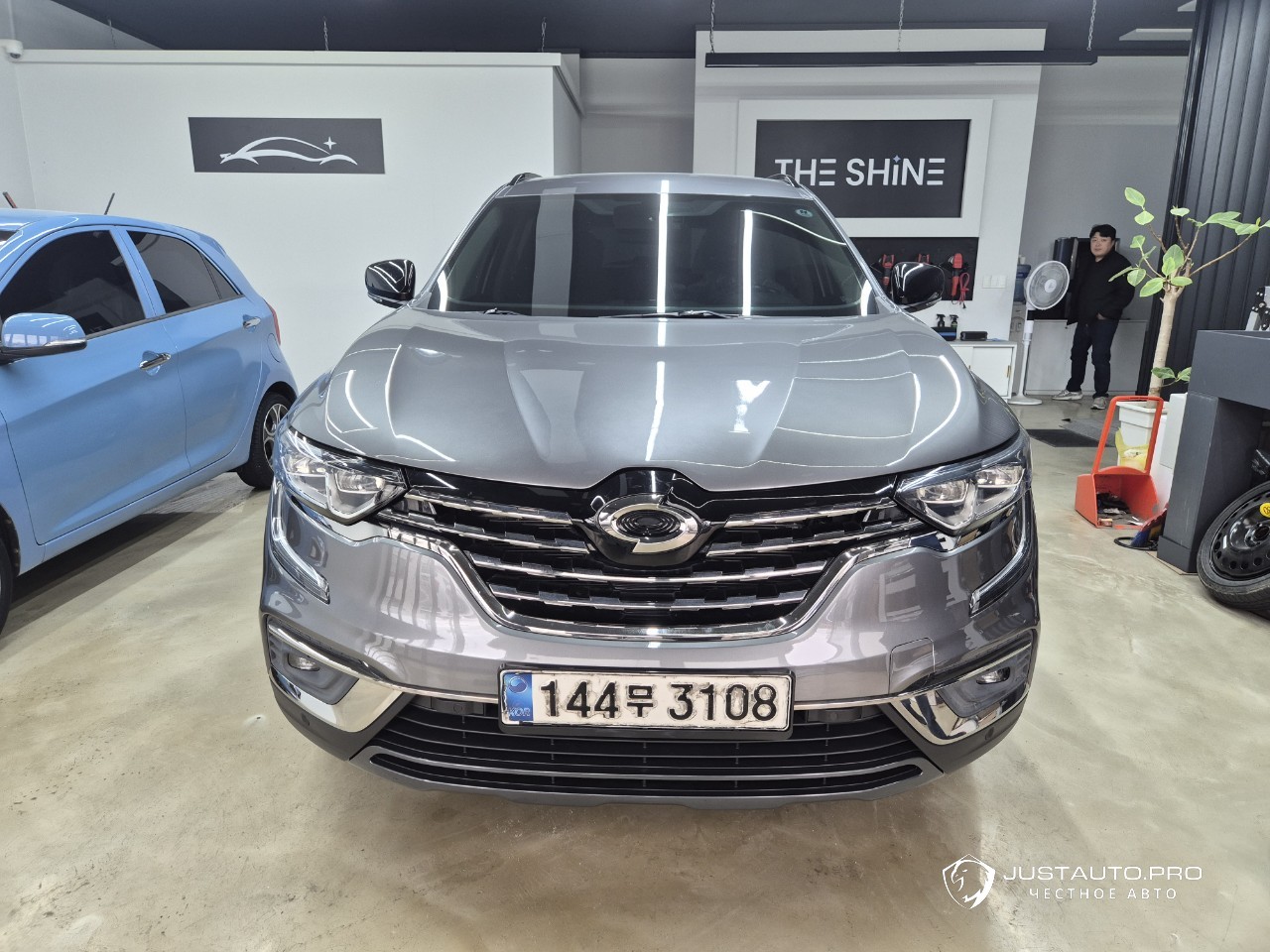 Автомобиль Renault-KoreaSamsung QM6