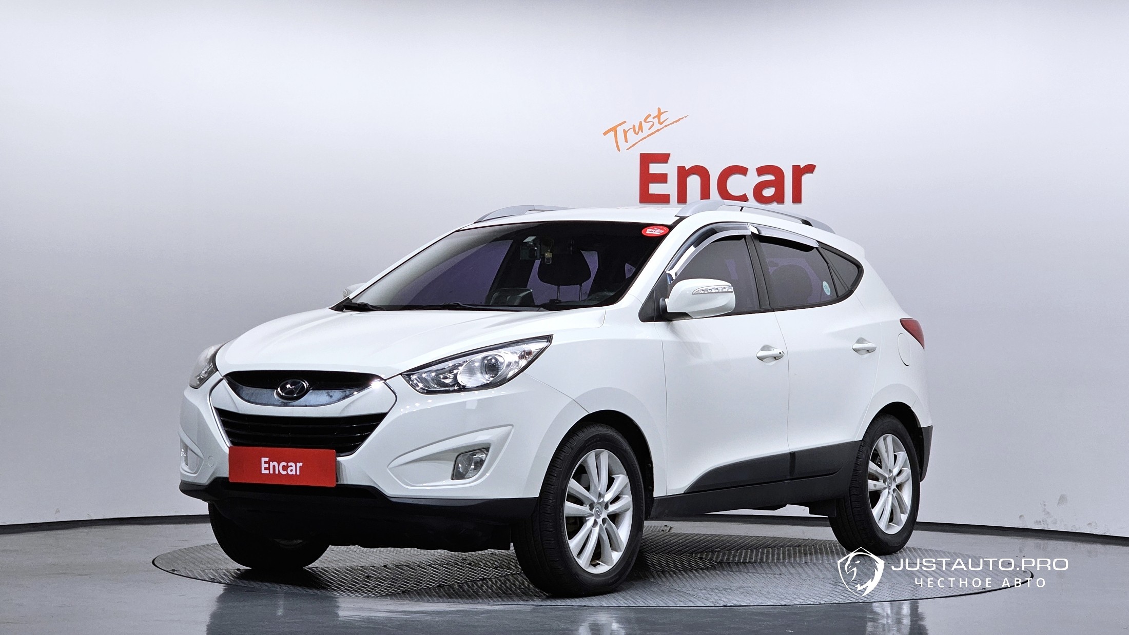 Автомобиль Hyundai Tucson