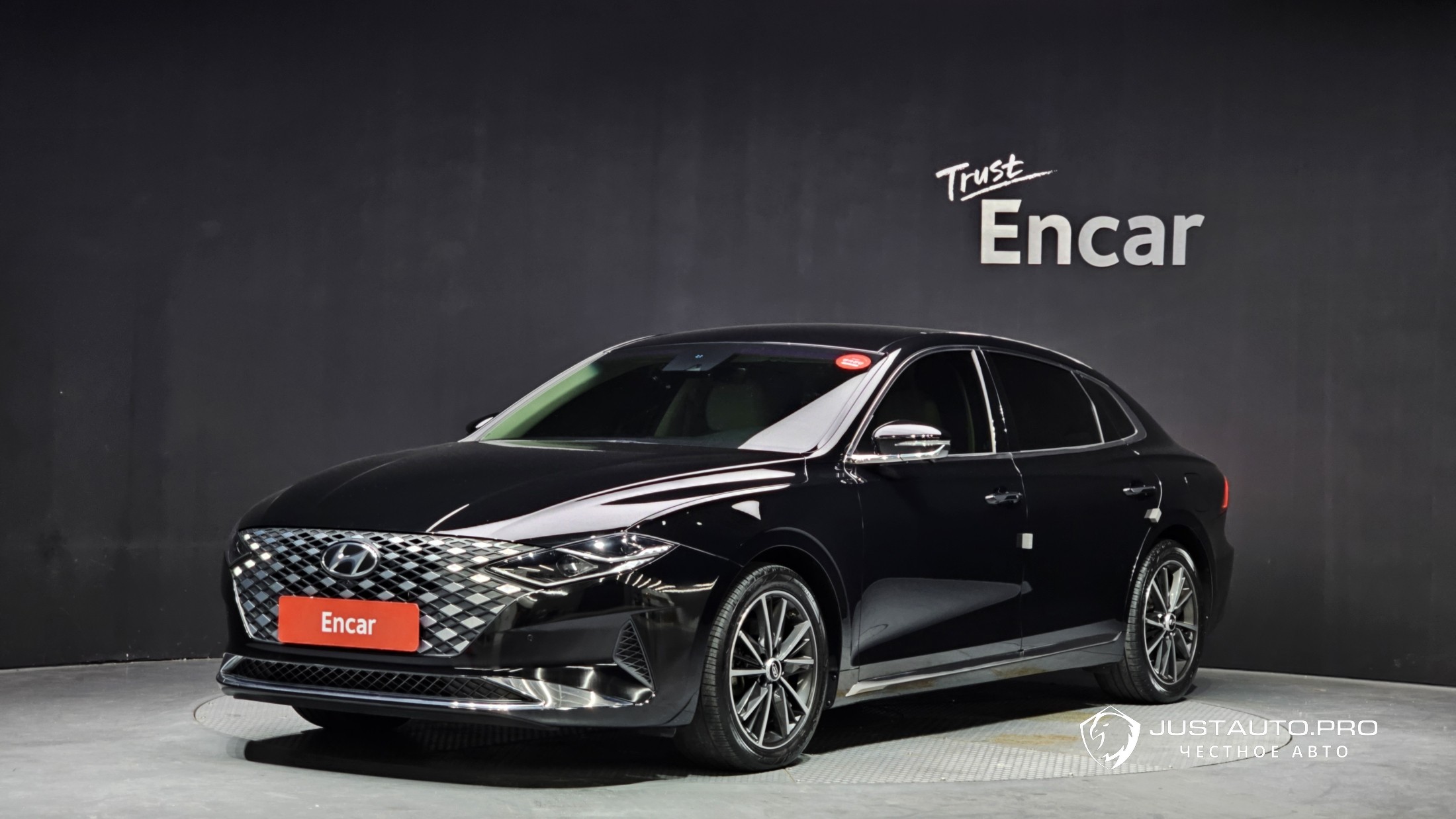Автомобиль Hyundai Grandeur