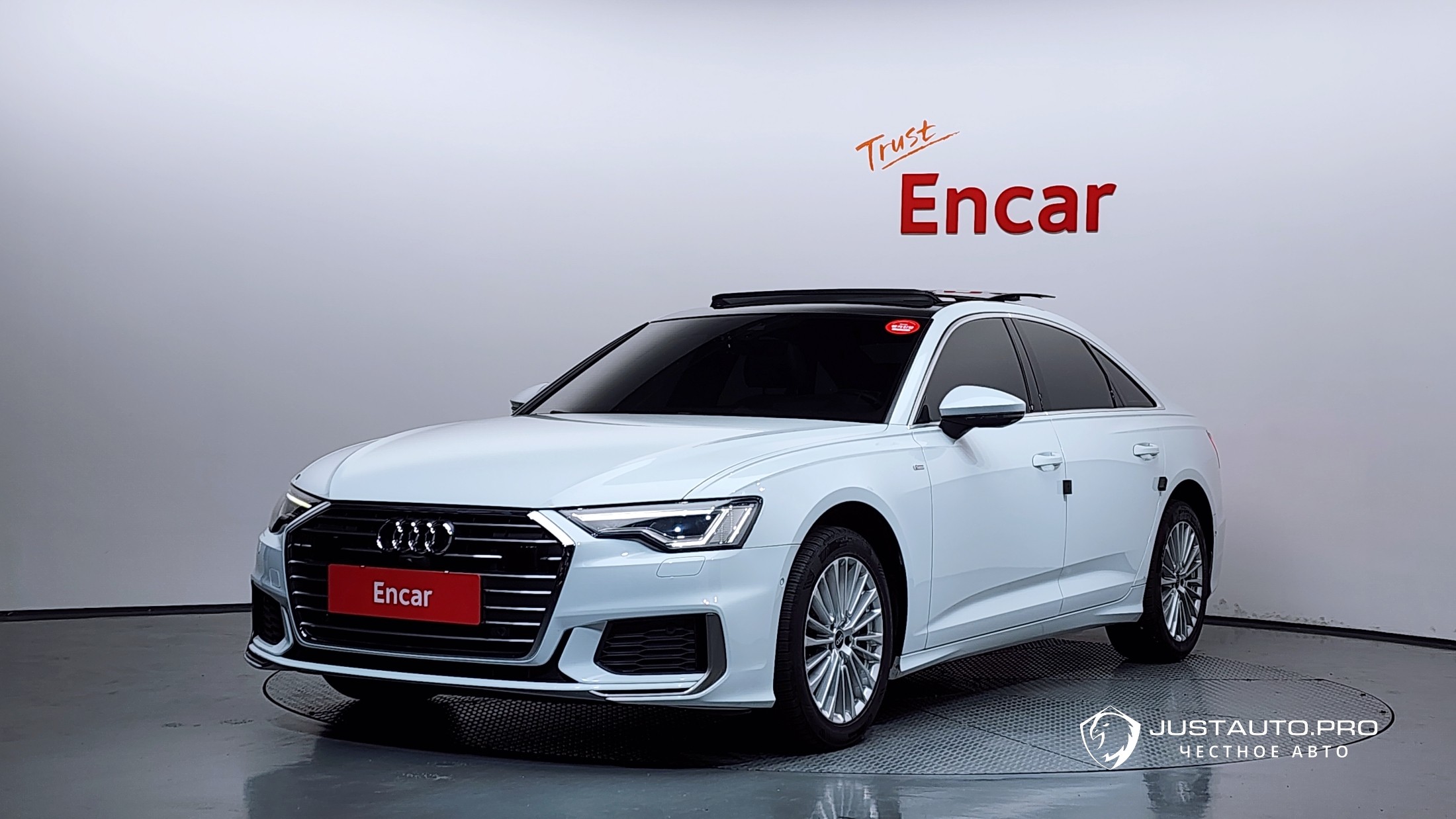 Автомобиль Audi A6