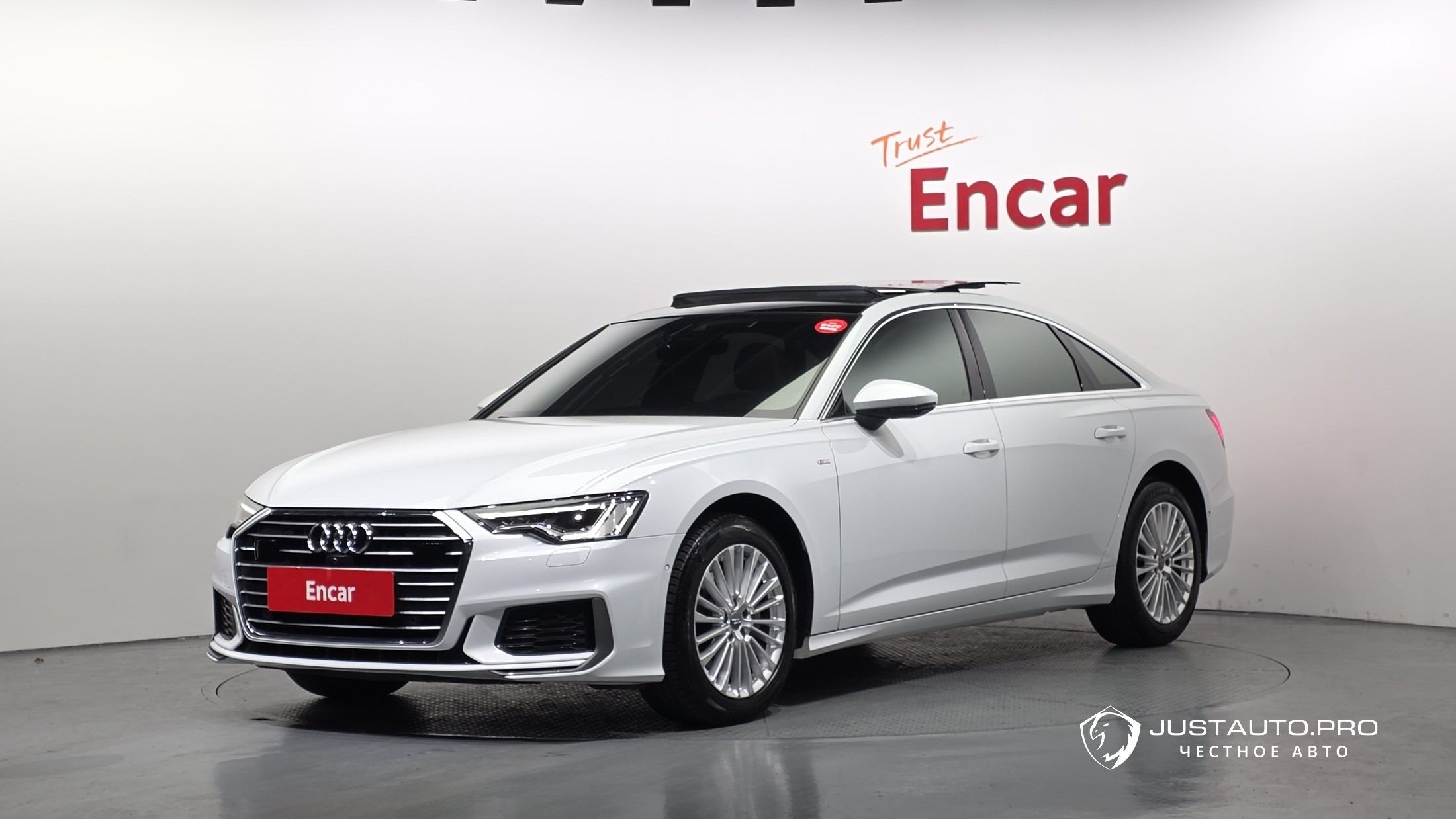 Автомобиль Audi A6