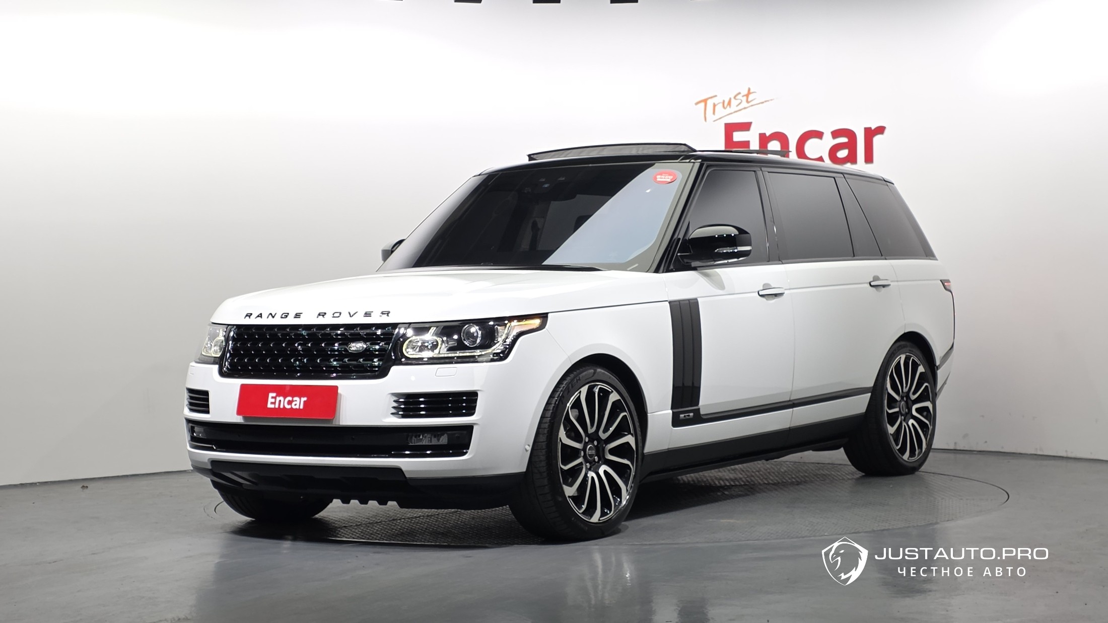 Автомобиль Land Rover Range Rover
