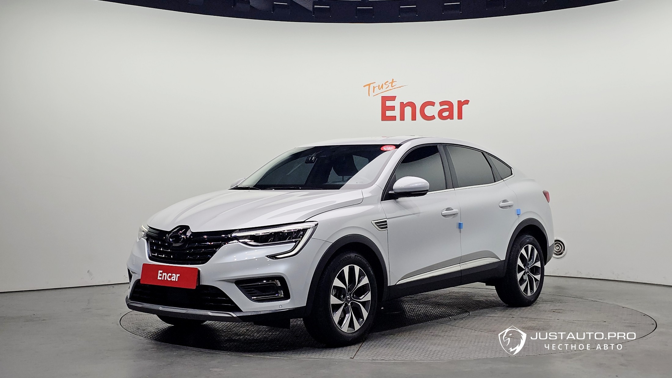 Автомобиль Renault-KoreaSamsung XM3