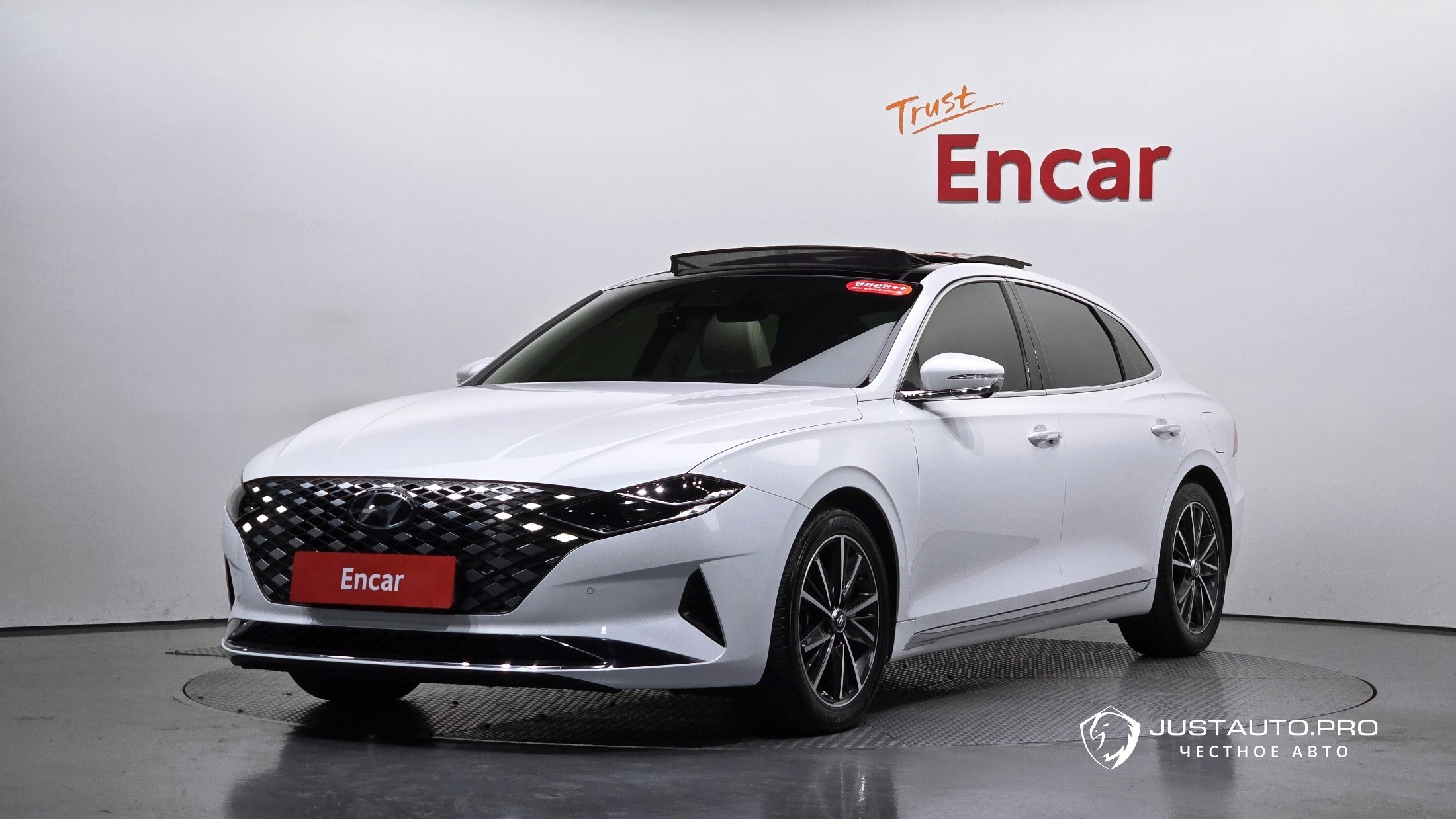 Автомобиль Hyundai Grandeur
