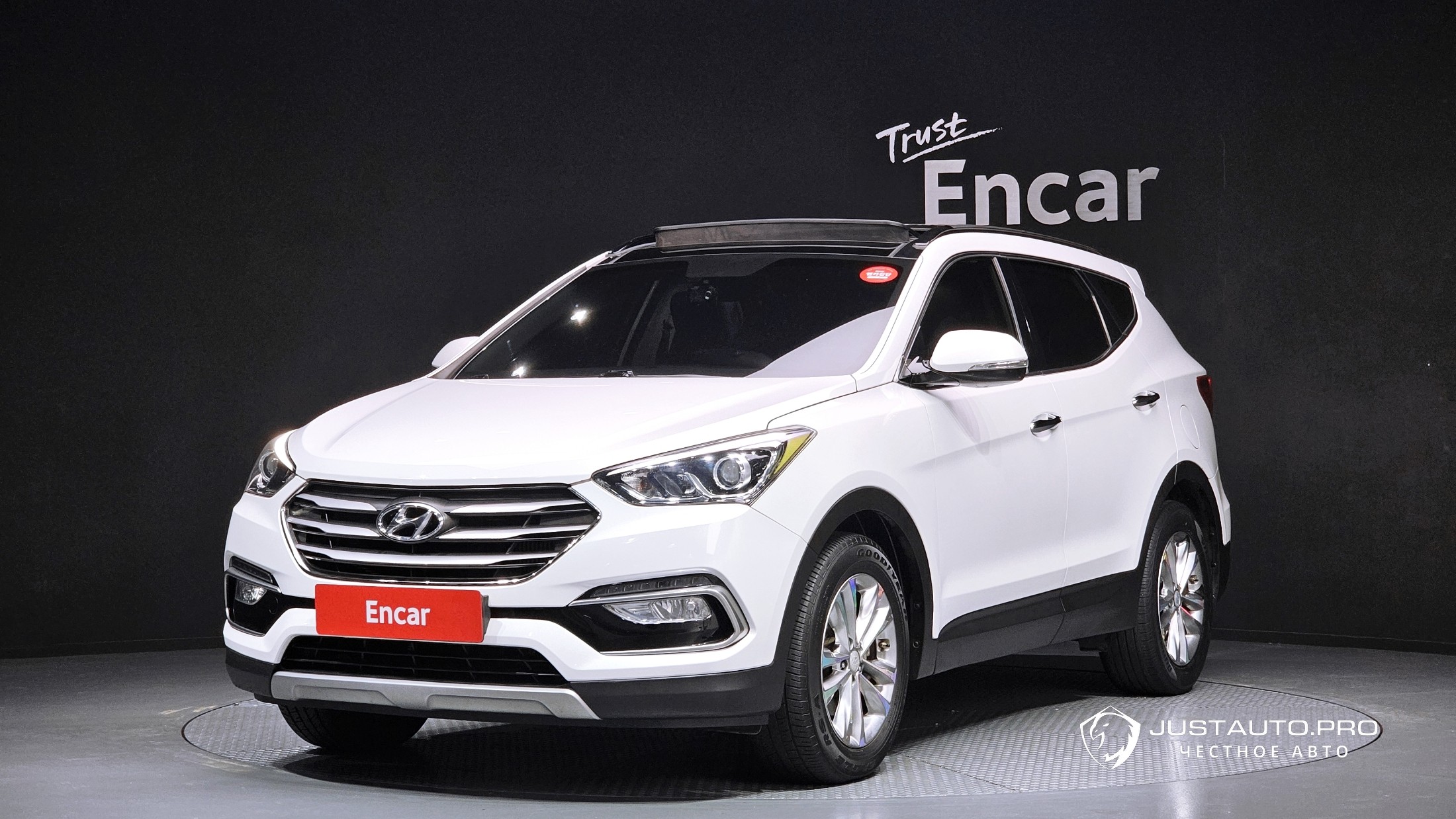 Автомобиль Hyundai Santafe